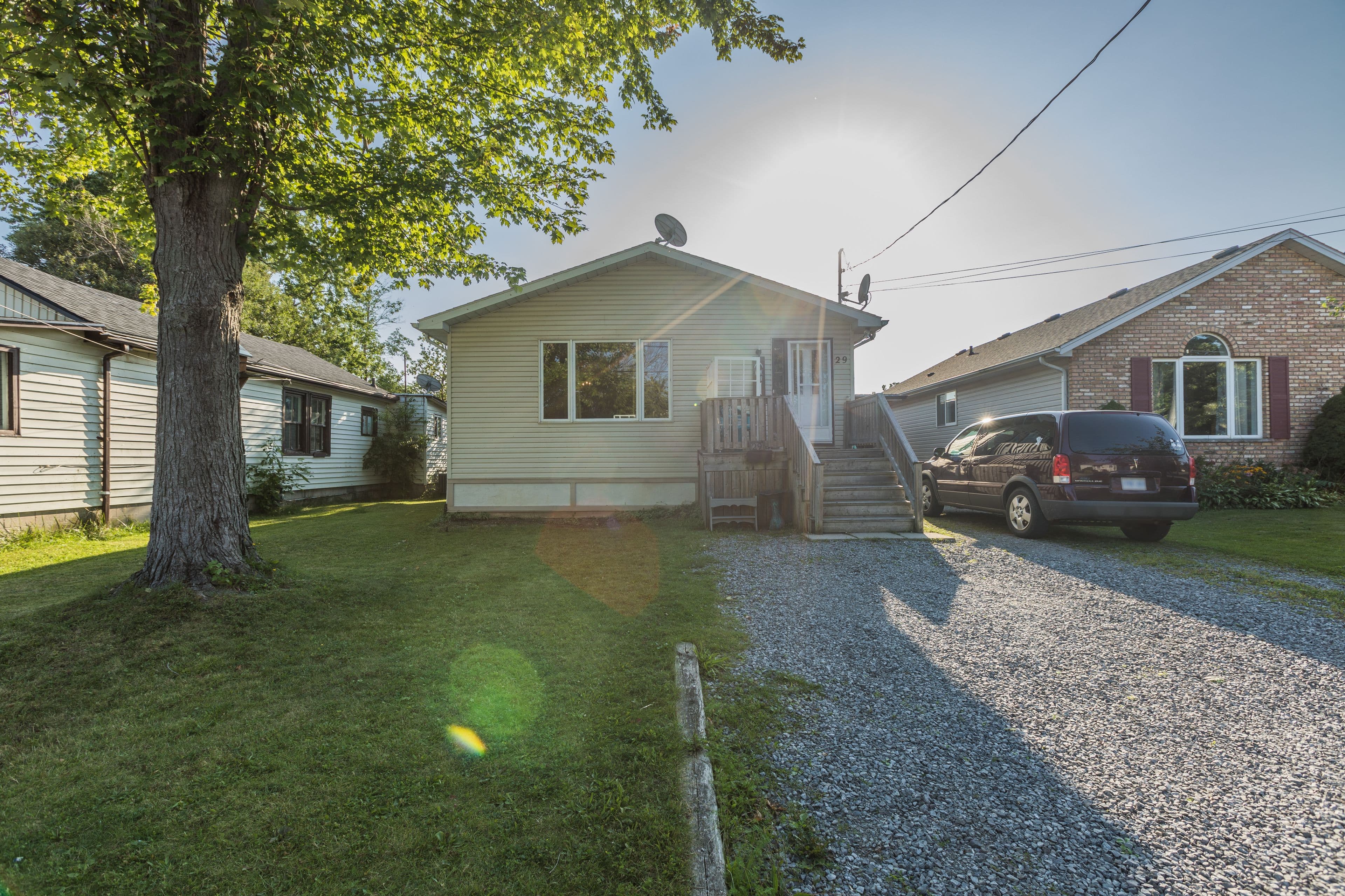 29 Lillian Street, Fort Erie, ON L2A 5M1