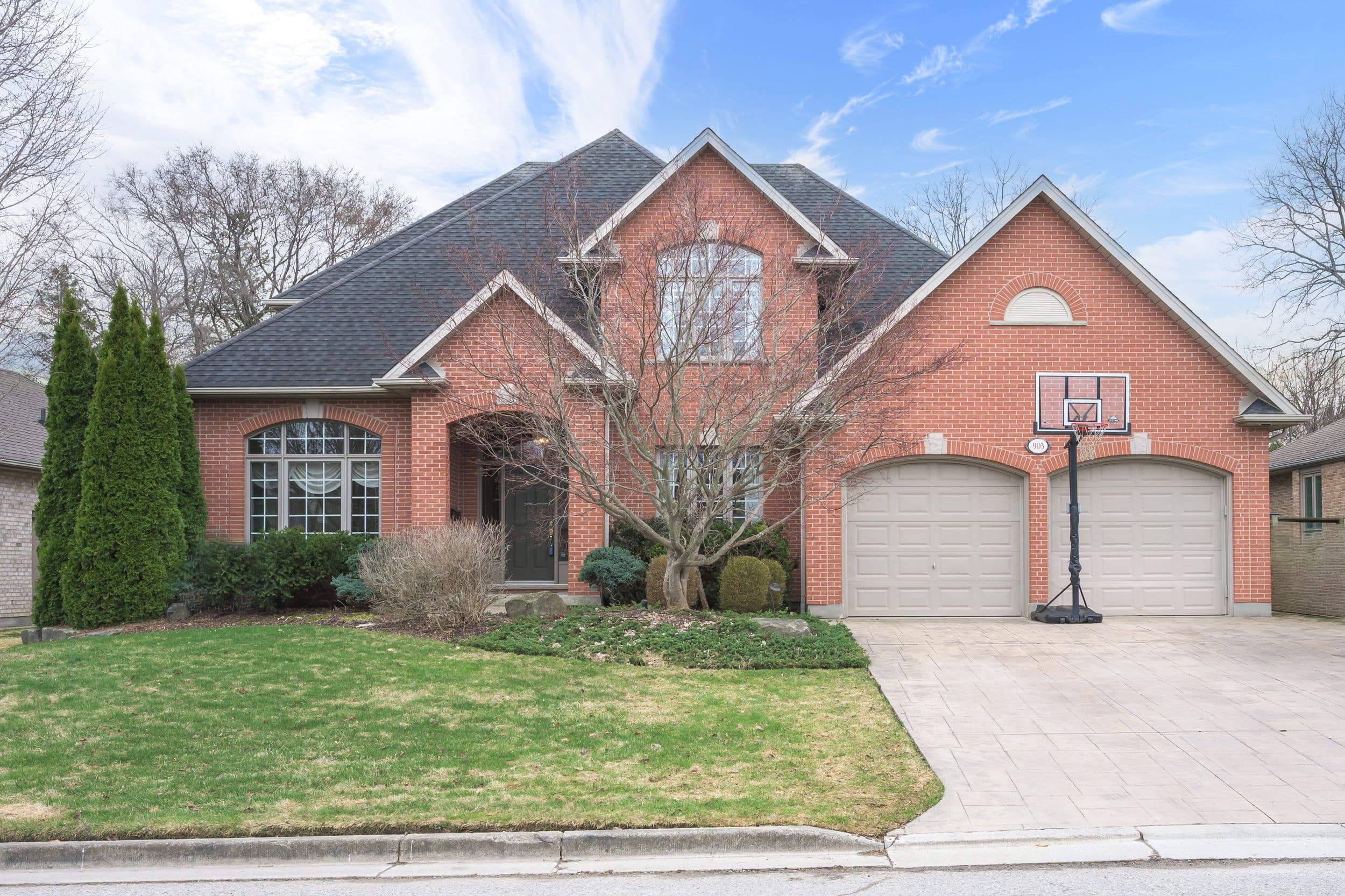 903 Manchester Road, London North, ON N6H 5H3