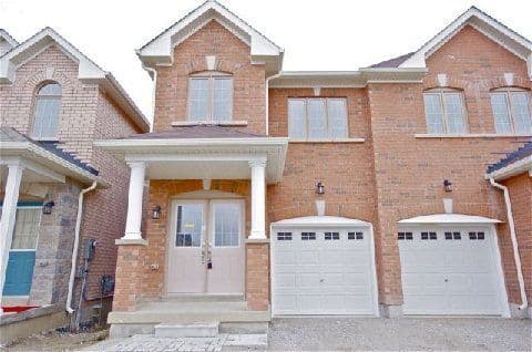 902 Francine Crescent, Mississauga, ON L5V 0E2