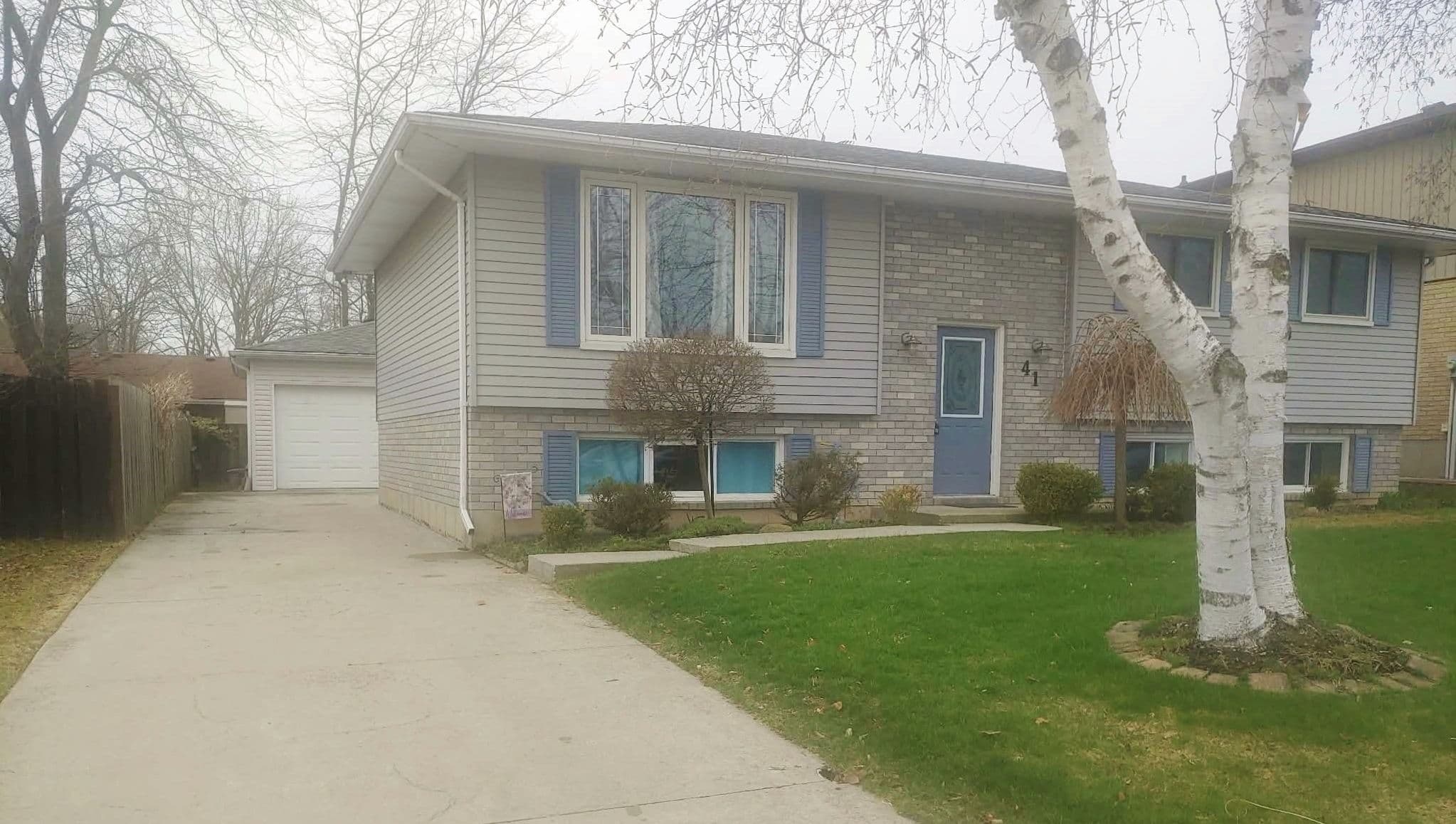 41 Mergl Drive, Norfolk, ON N0A 1N4