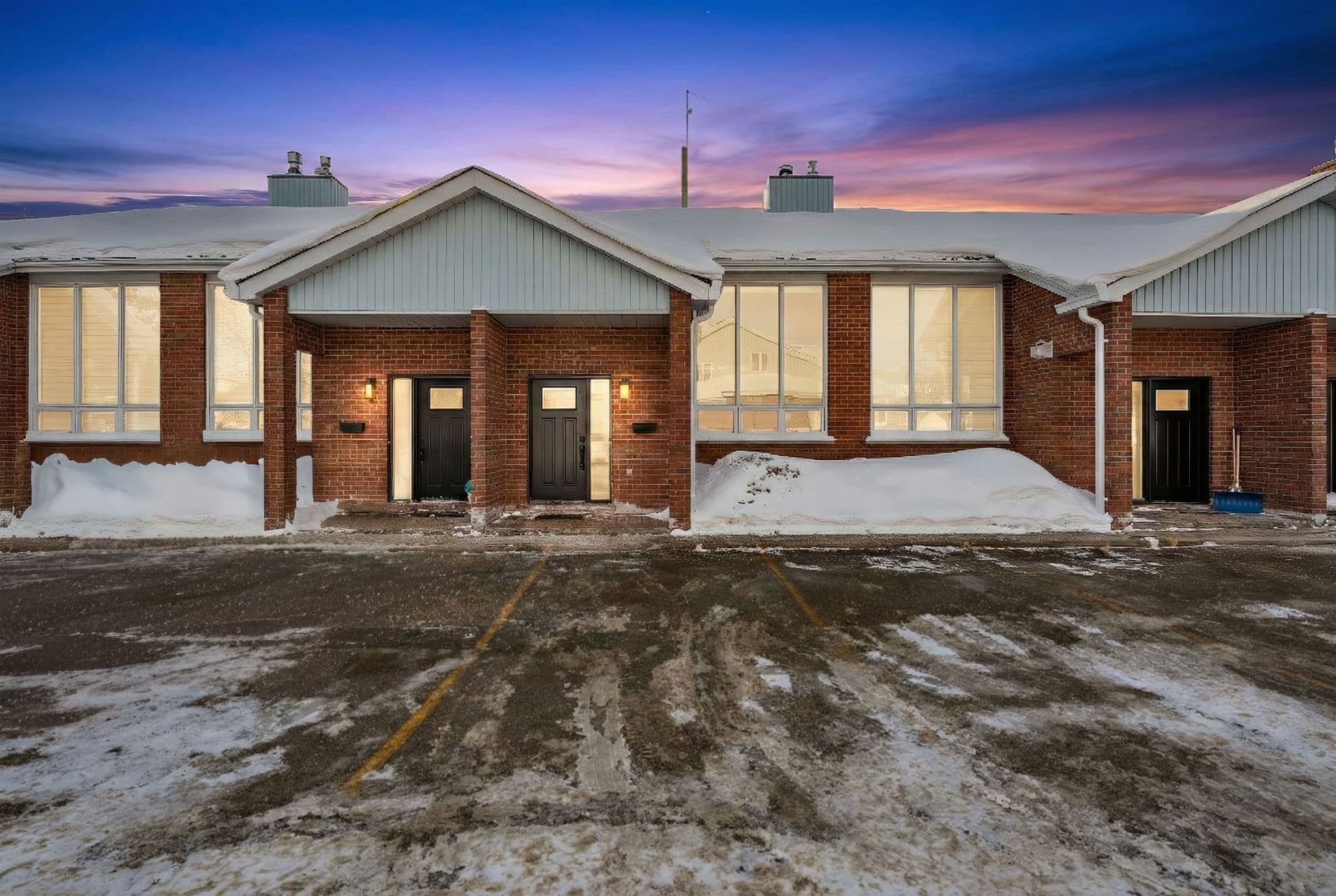 355 Blake Street 3, Barrie, ON L4M 1L1