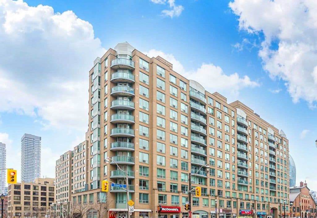 109 Front Street E PH08, Toronto C08, ON M5A 4P7