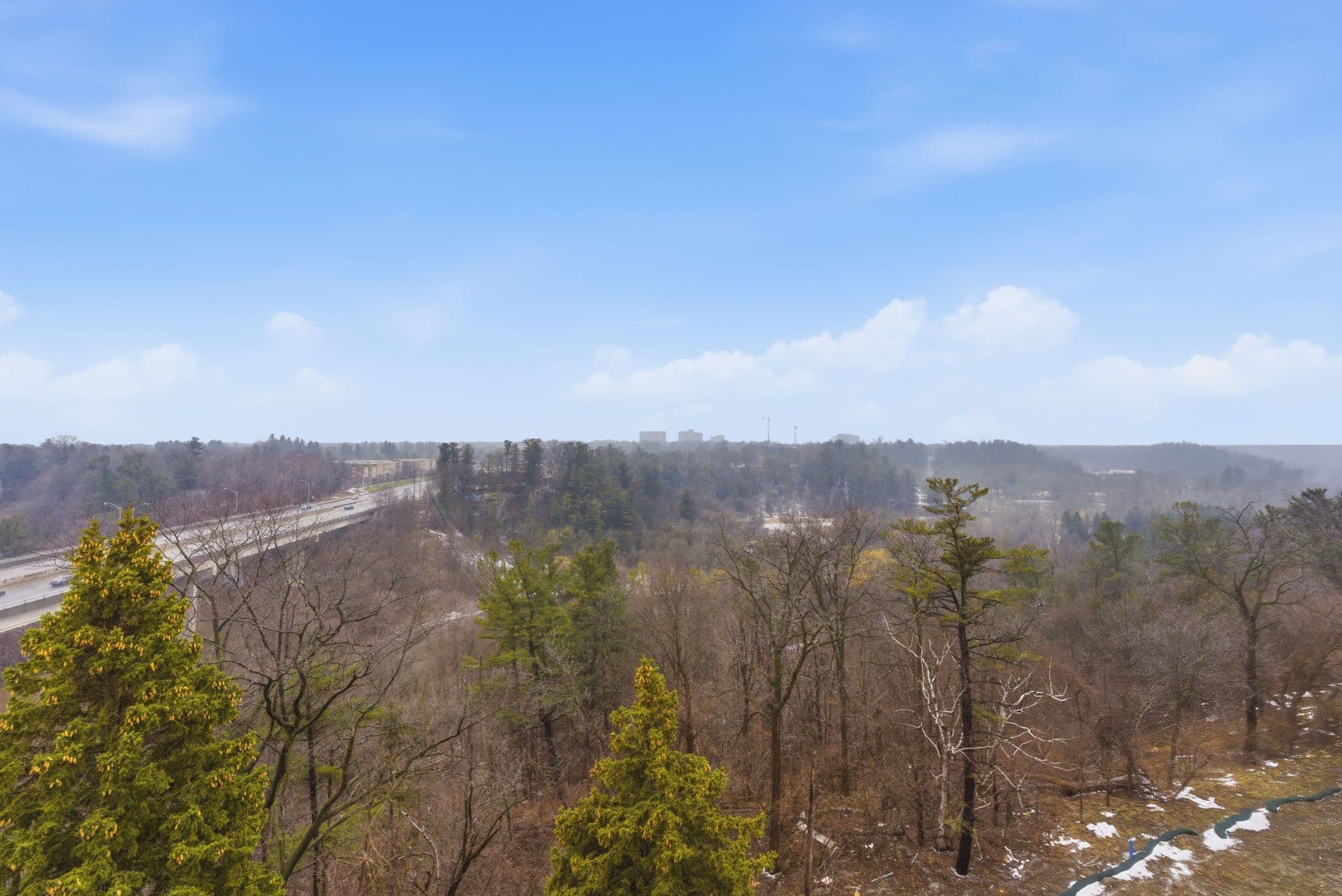 1635 Military Trail 703, Toronto E10, ON M1C 1B2