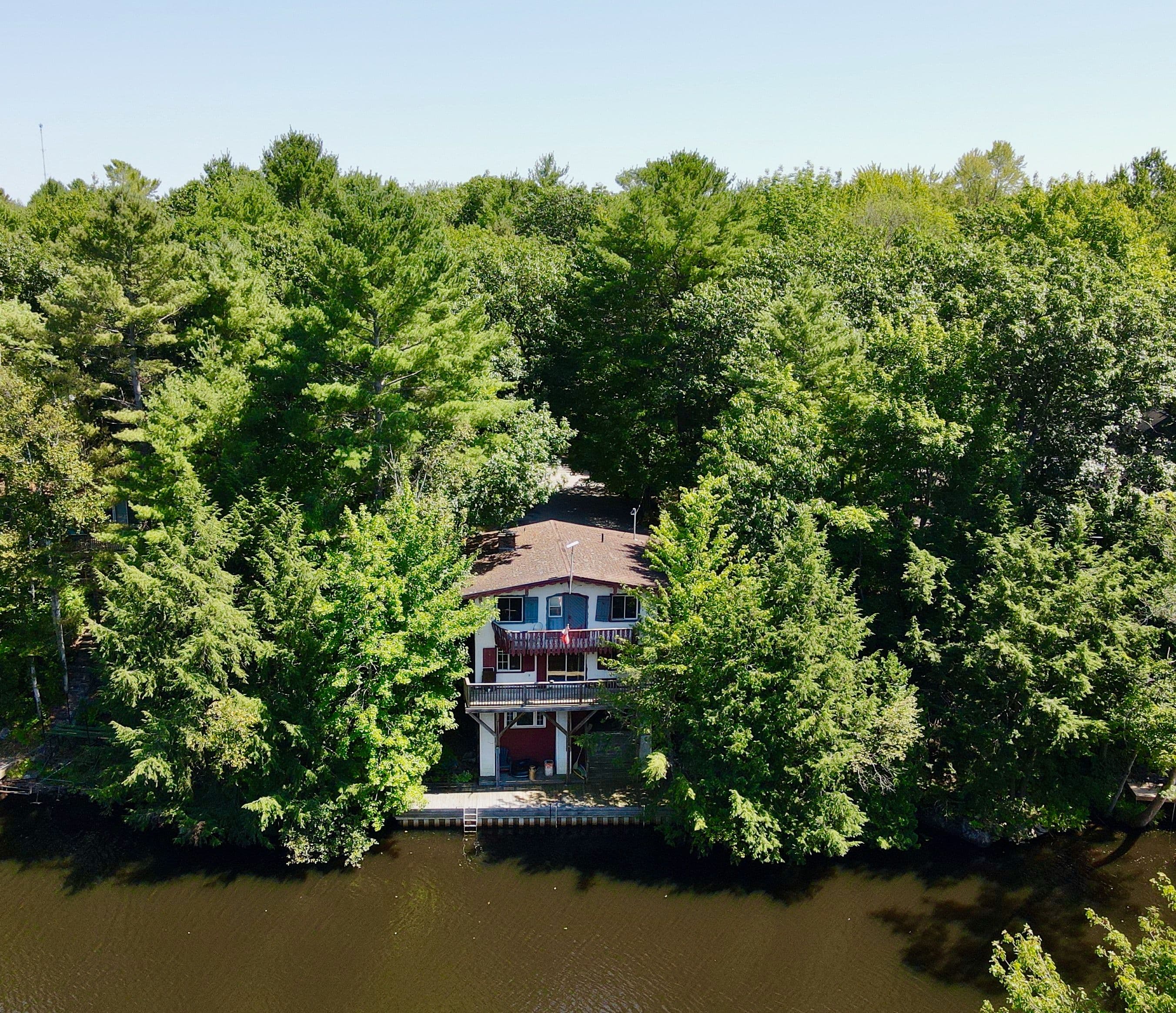 7692 Birch Drive, Ramara, ON L0K 2B0