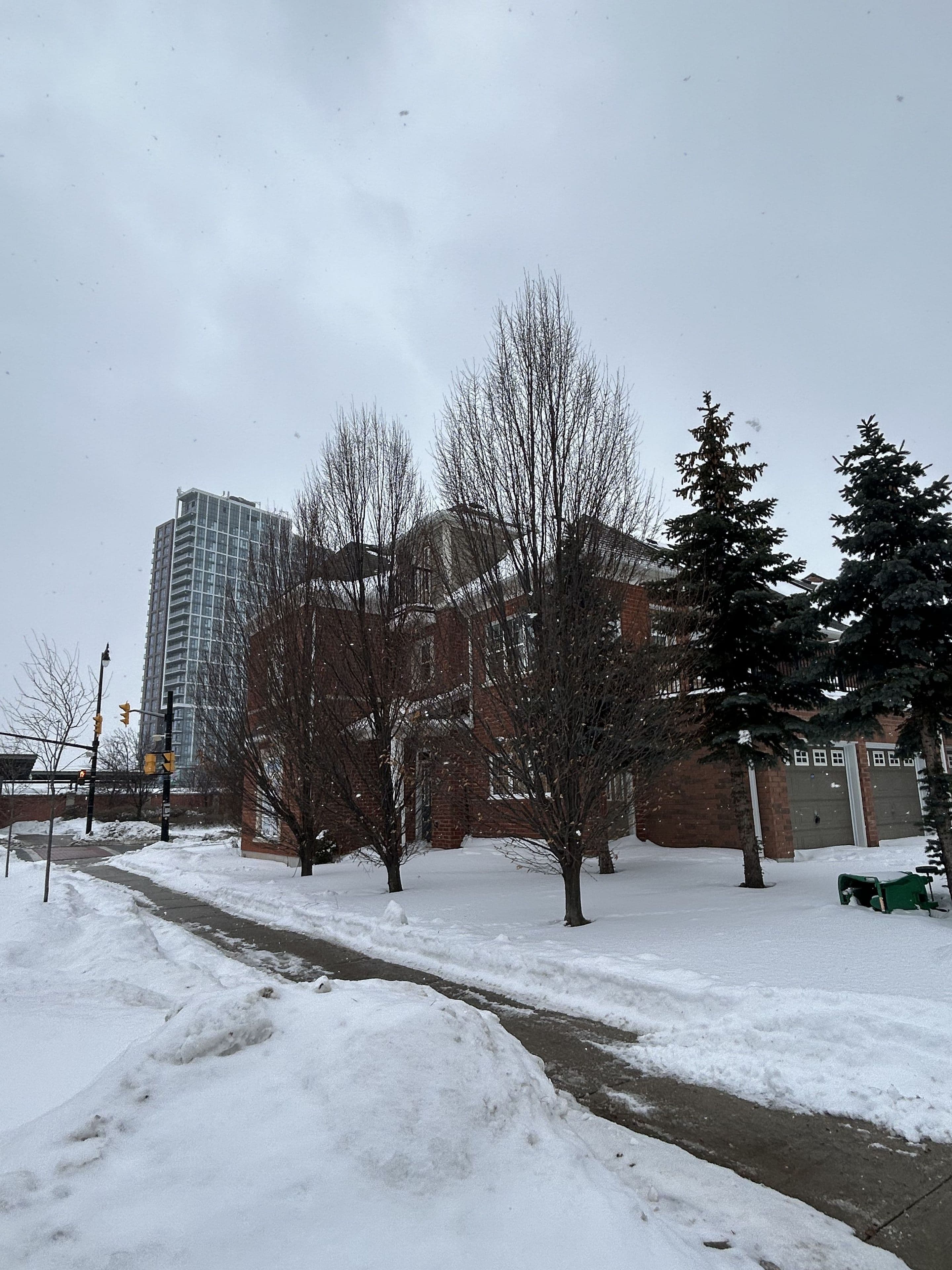 52 Commuter Drive 1, Brampton, ON L7A 0R3