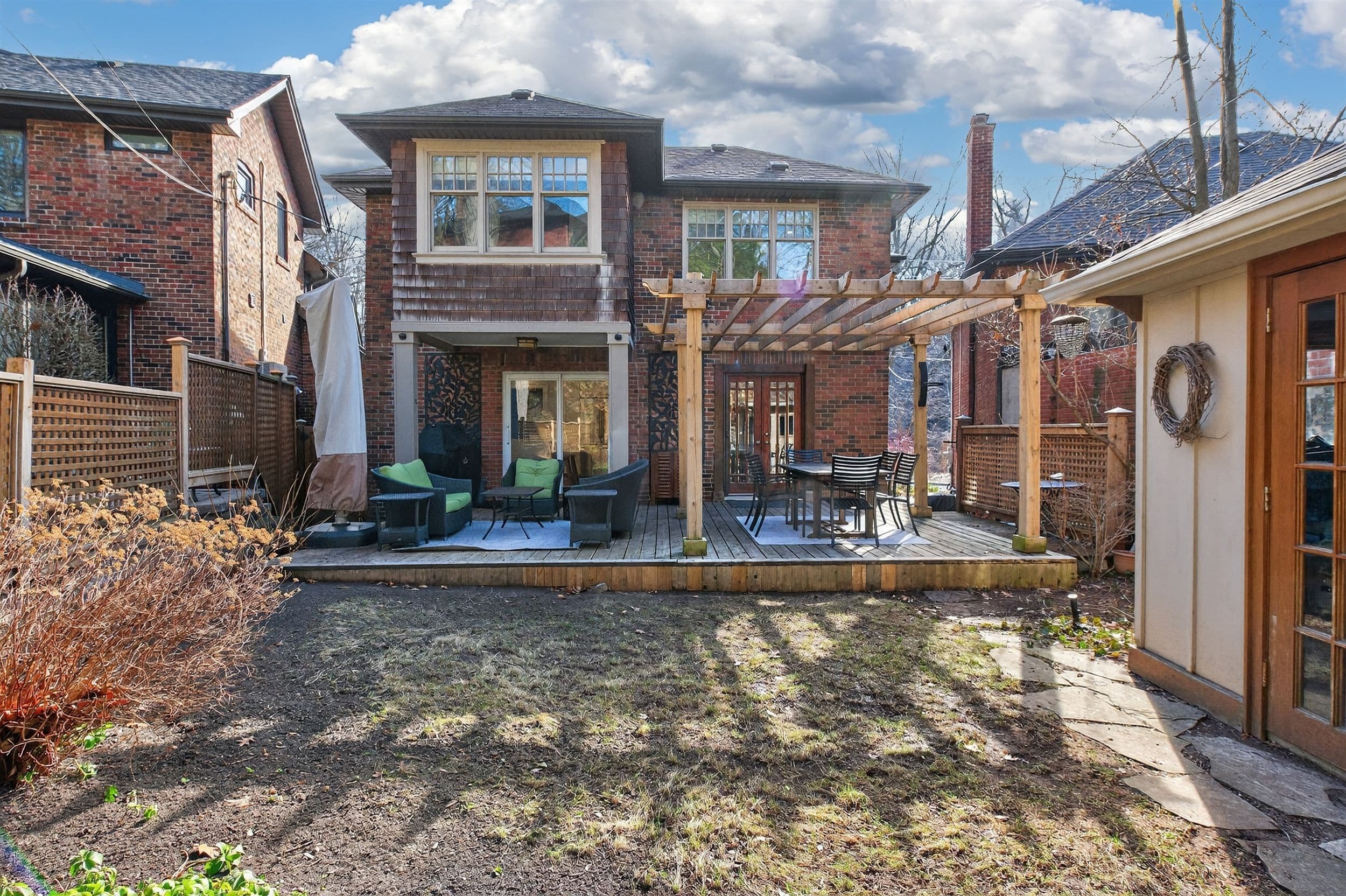 336 Glen Manor Drive, Toronto E02, ON M4E 2X7