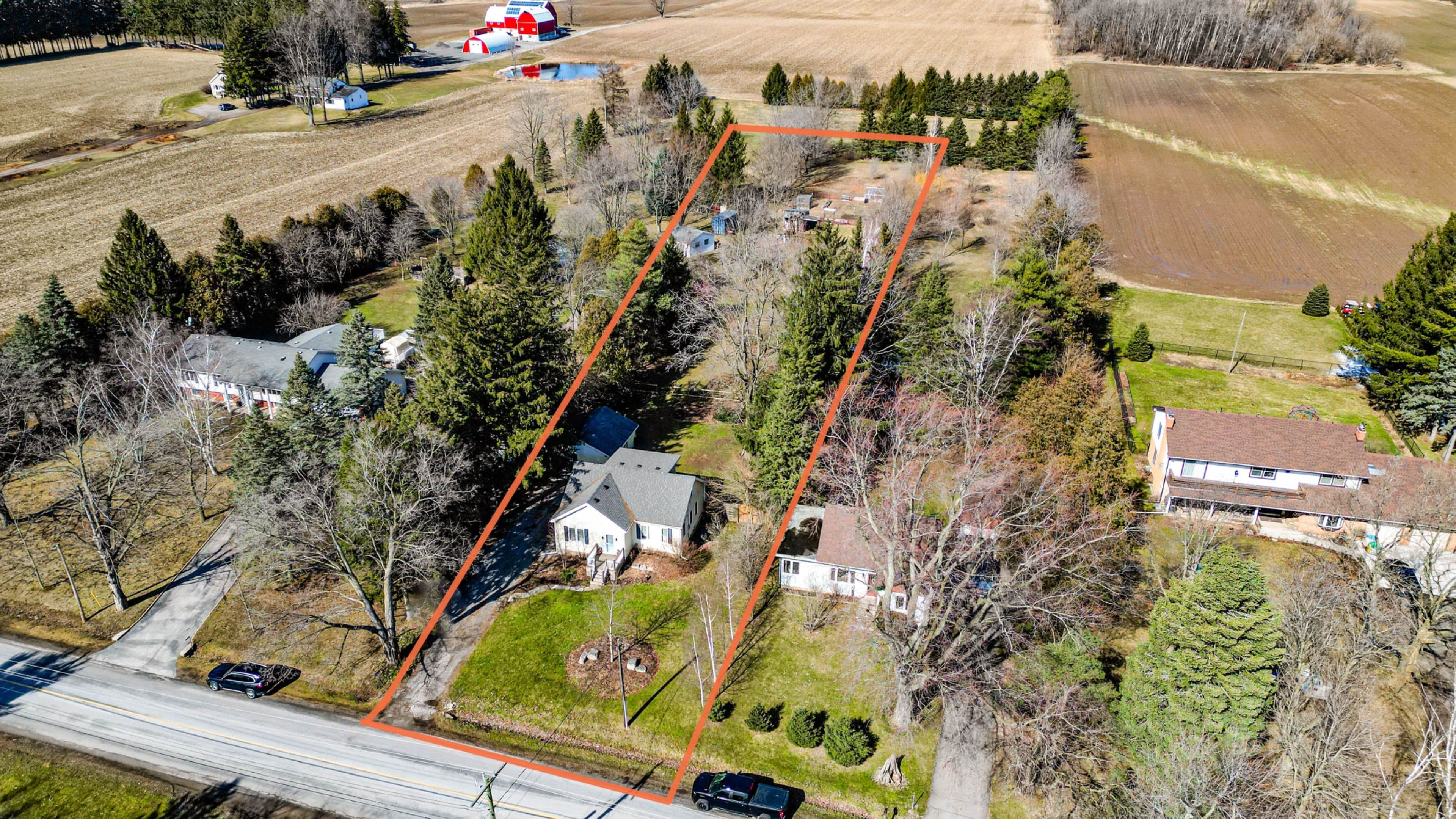 443 5th Concession Road W, Hamilton, ON L0R 2H2
