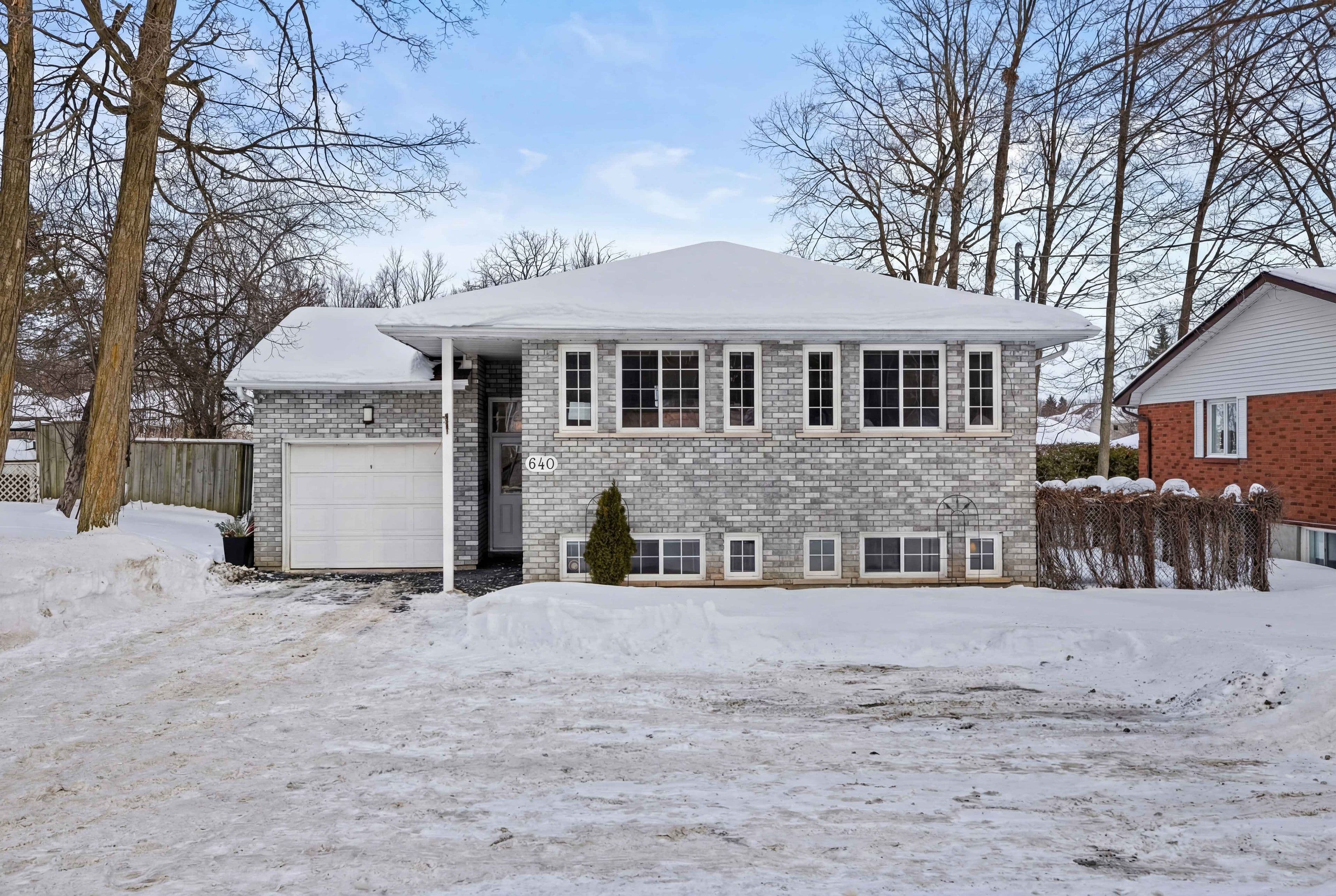 640 Brealey Drive, Peterborough, ON K9K 2M7