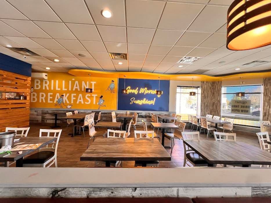 1060 Innisfil Beach Road S, Innisfil, ON L9S 2M5