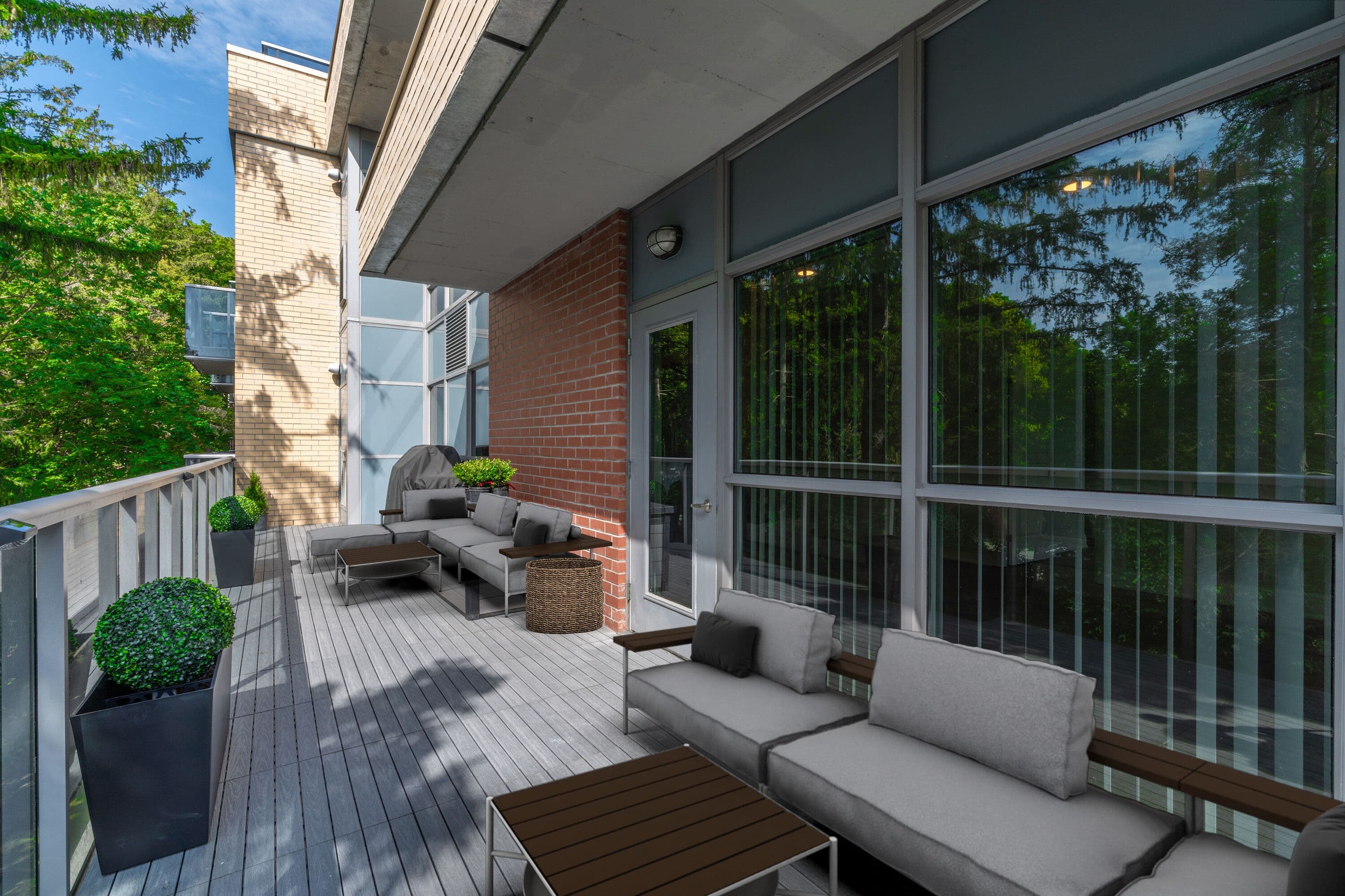 8302 Islington Avenue 302, Vaughan, ON L4L 0E6