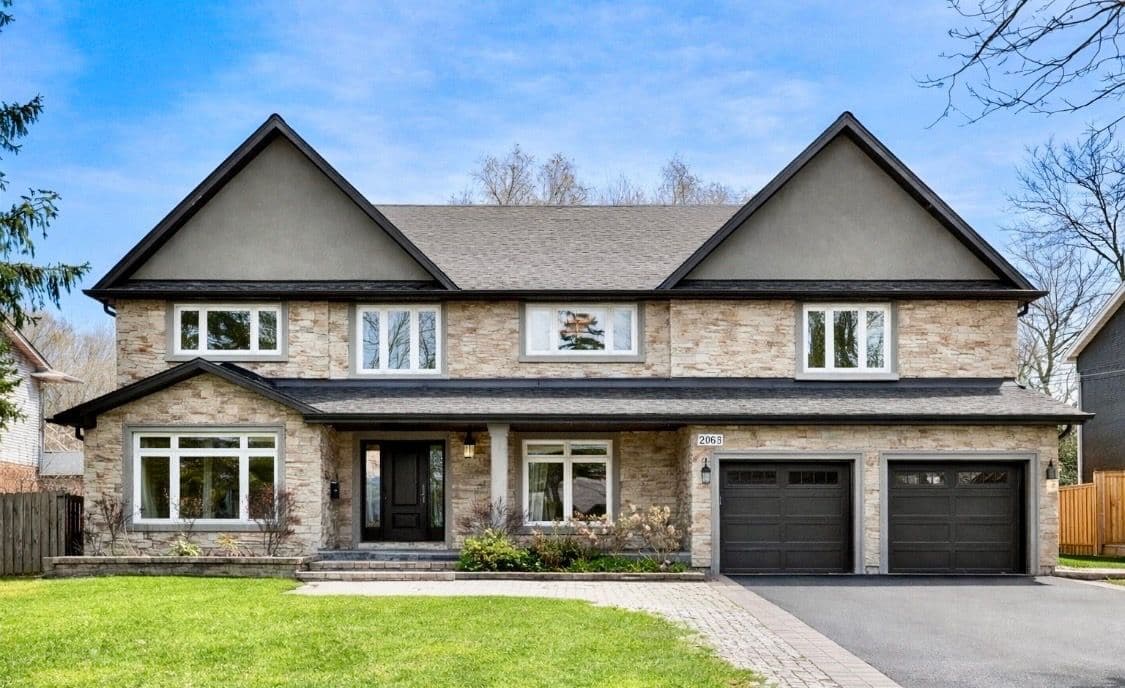 2068 Mississauga Road, Mississauga, ON L5H 2K6