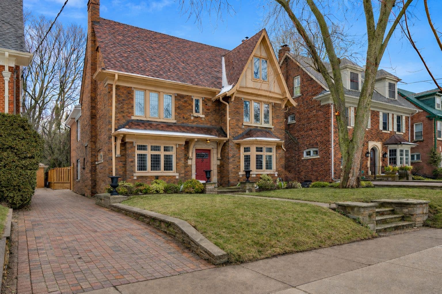 80 Douglas Drive, Toronto C09, ON M4W 2B4