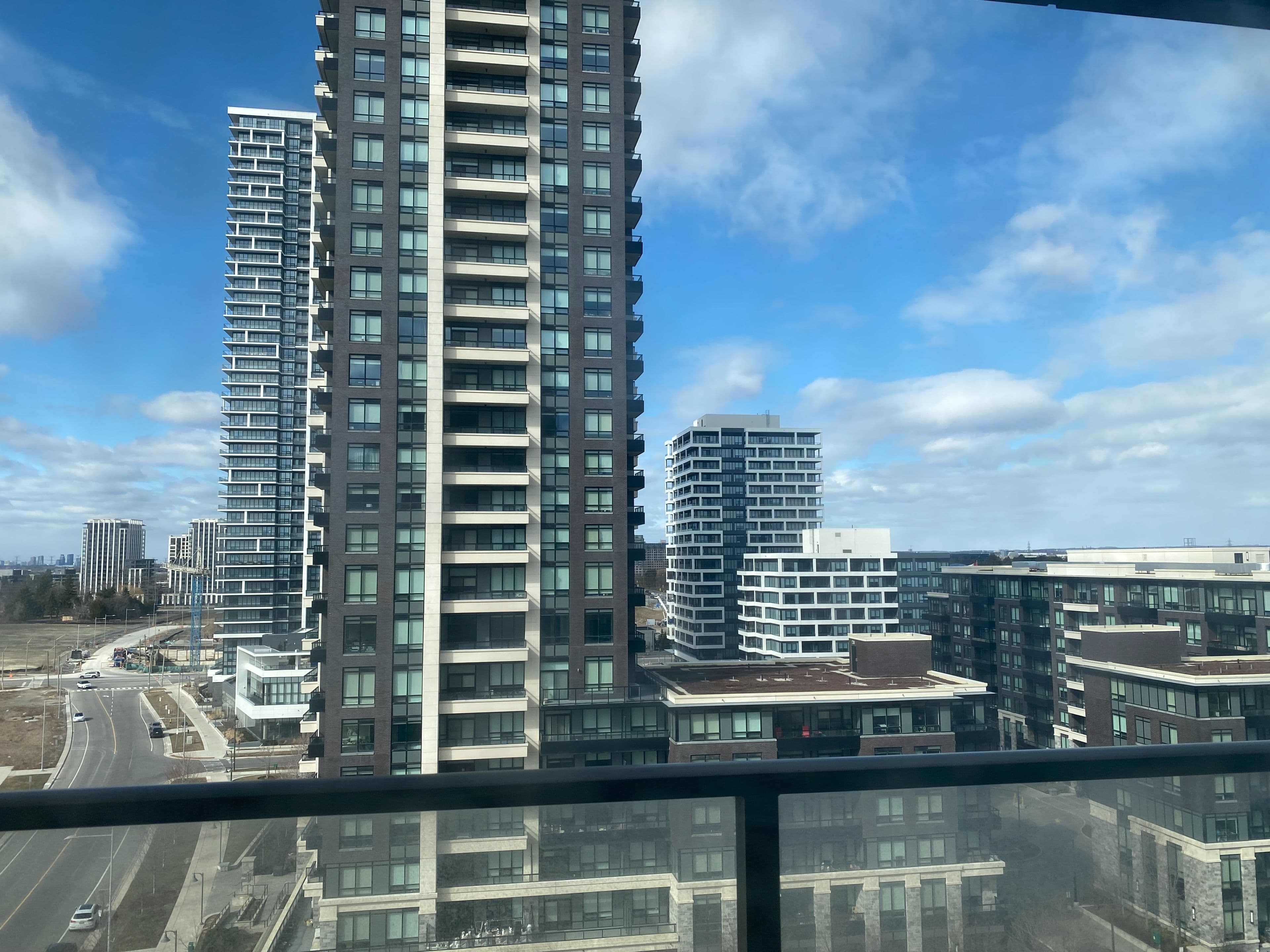 18 Uptown Drive 1209, Markham, ON L3R 5M5