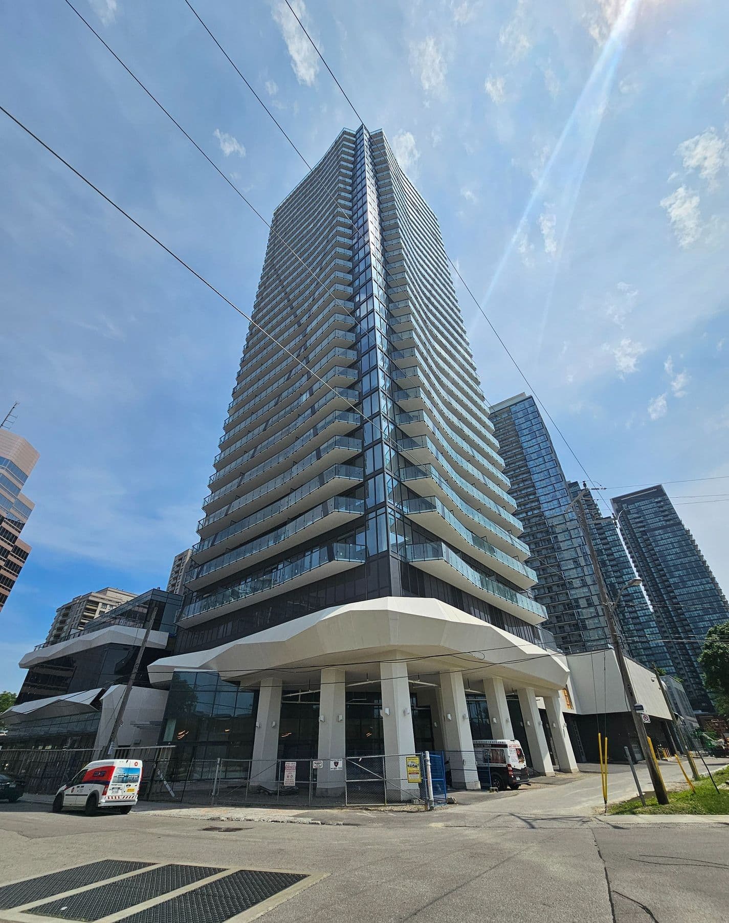 15 Ellerslie Avenue 2110, Toronto C07, ON M2N 0L7