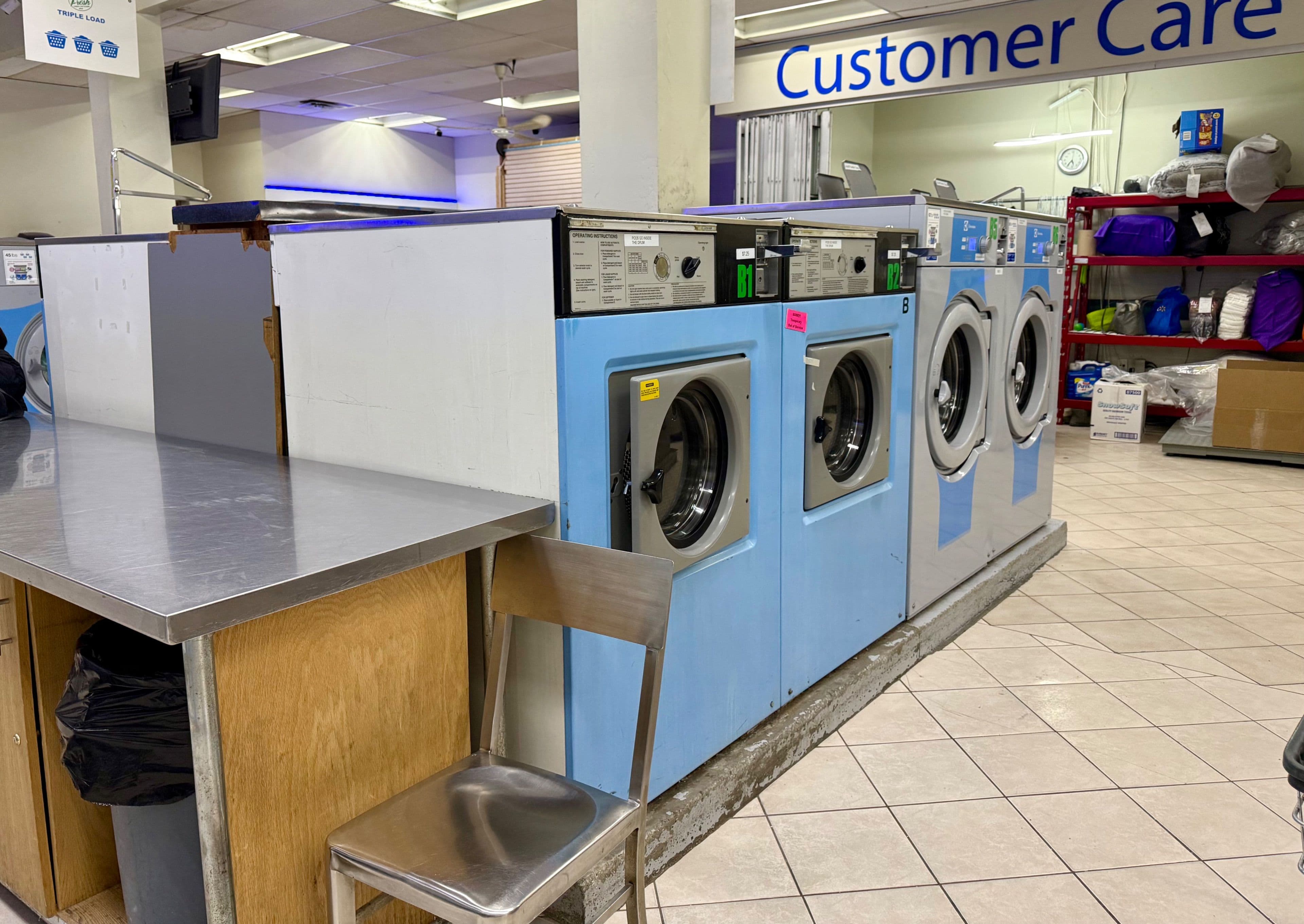 2325 Hurontario Street, Mississauga, ON L5A 4K4