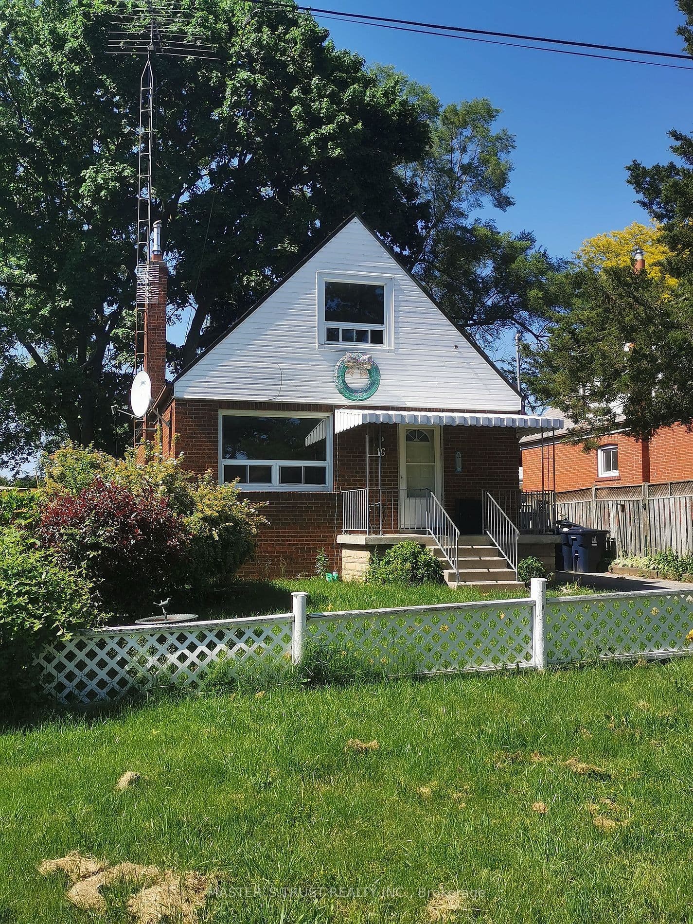 16 Landseer Road, Toronto E04, ON M1K 3A7