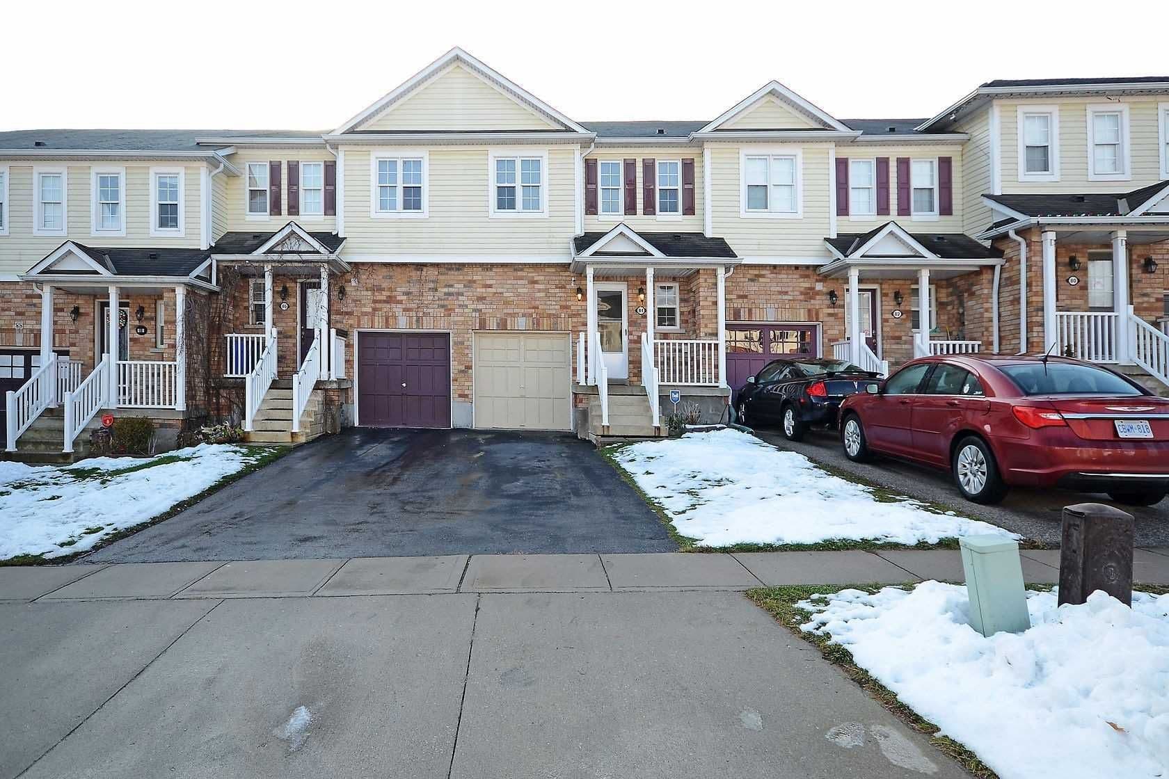 84 Bloomington Drive, Cambridge, ON N1P 1J5