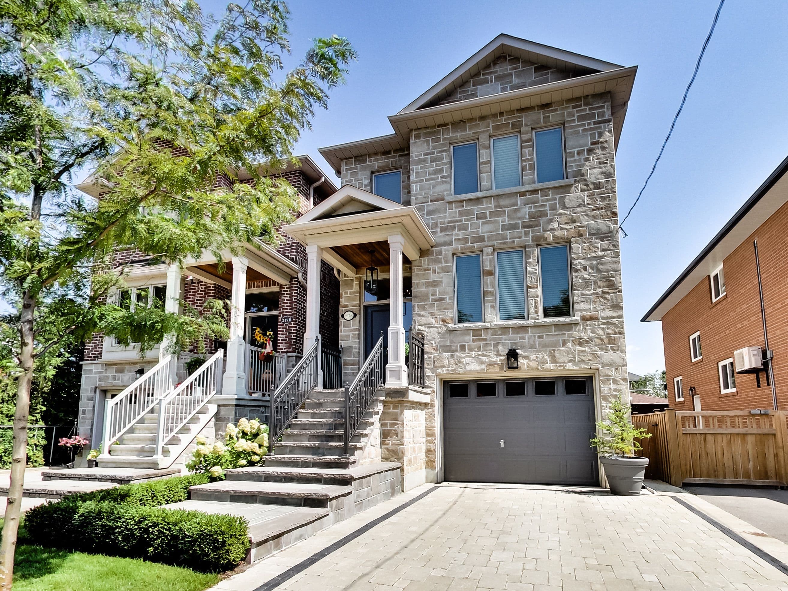 217A Aldercrest Road, Toronto W06, ON M8W 4J5