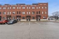 70 Plains Road W 12, Burlington, ON L7T 0B6