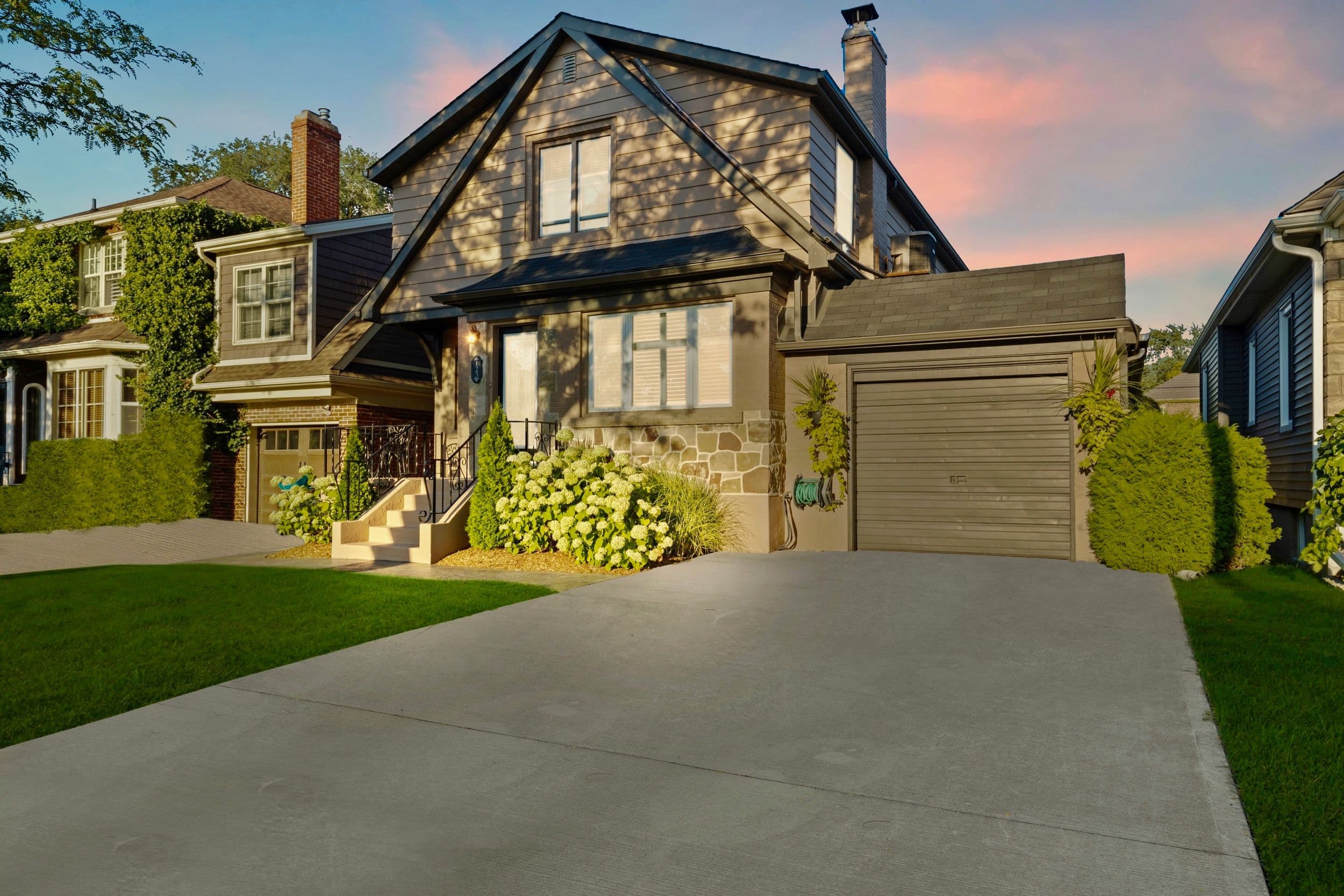 123 SOUTH Drive, St. Catharines, ON L2R 4W1