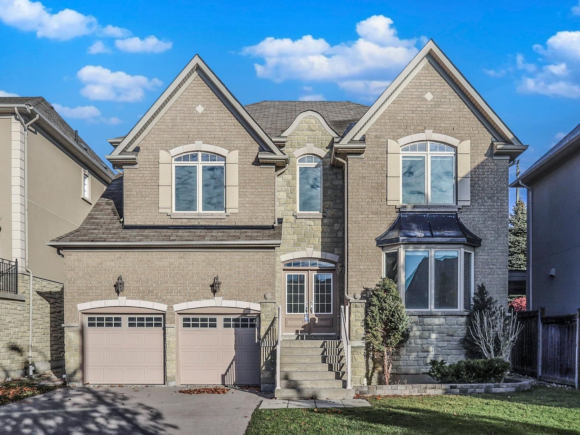 12 Sweet Valerie Court, Vaughan, ON L6A 0C6