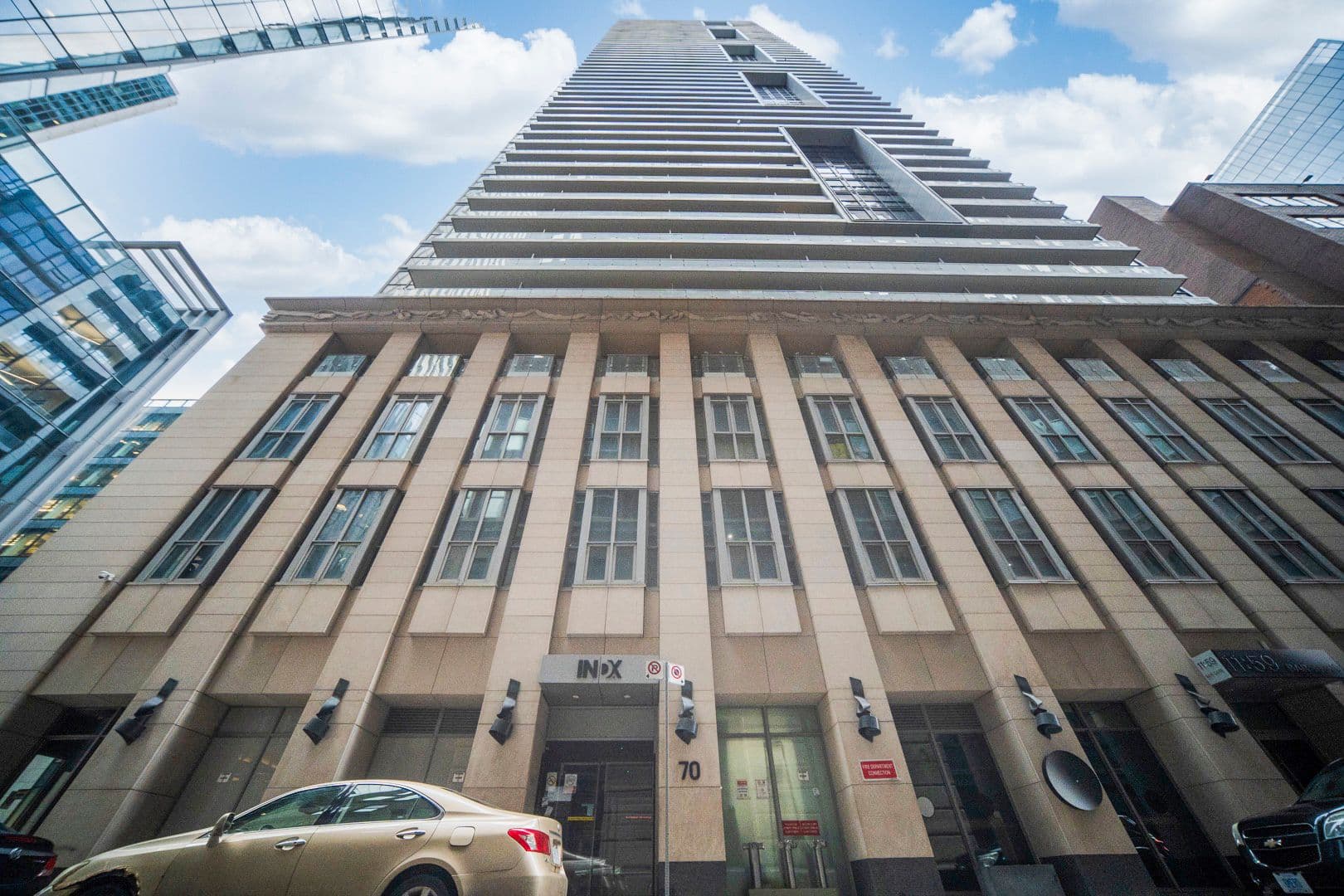 70 Temperance Street 3217, Toronto C01, ON M5H 0B1