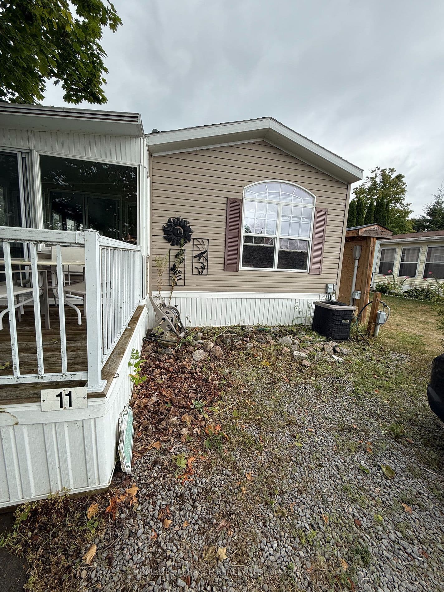 11 Grandview Drive, Peterborough, ON K0L 2G0