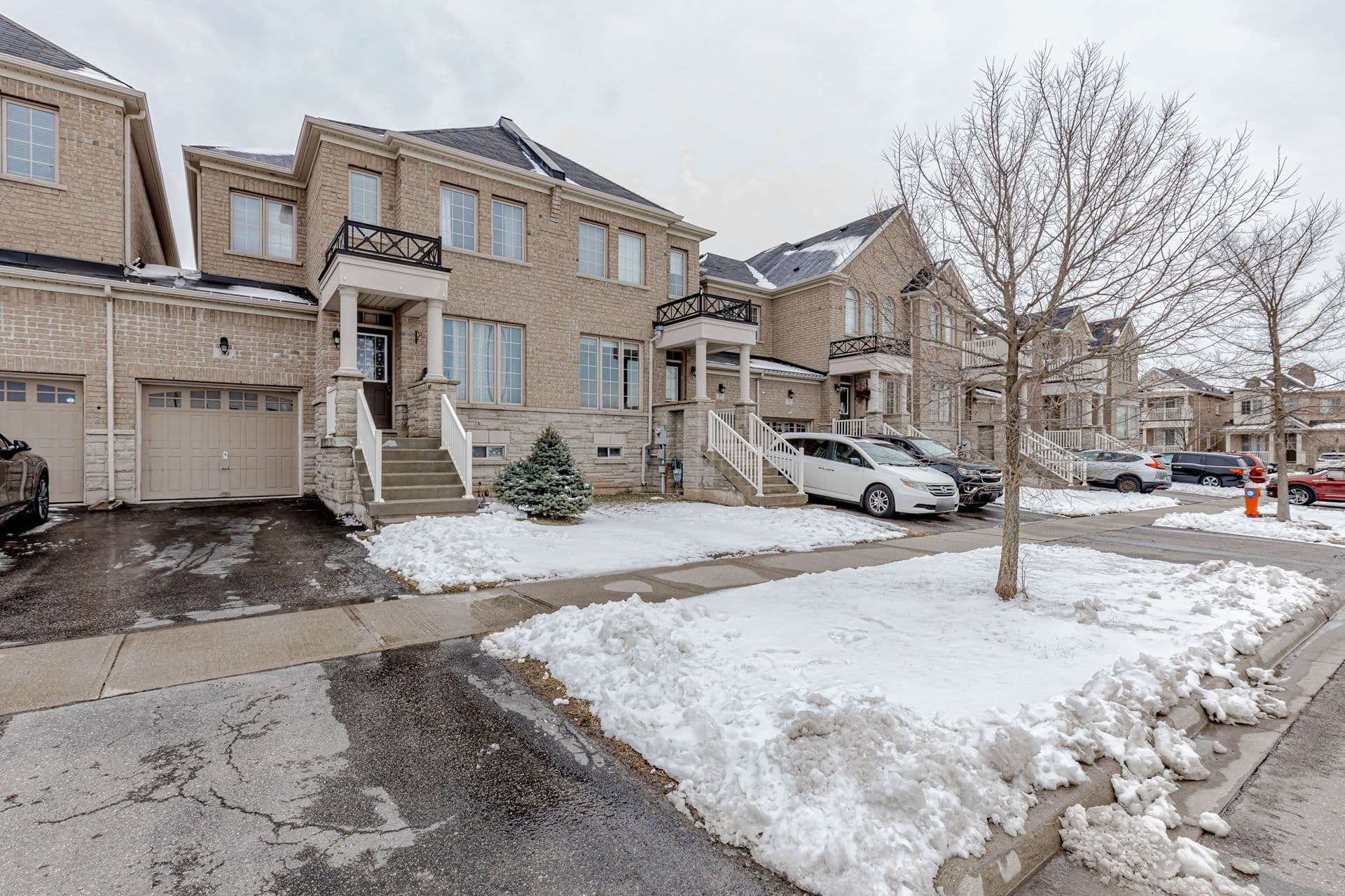 39 Chesterwood Crescent, Brampton, ON L6Y 0Z4