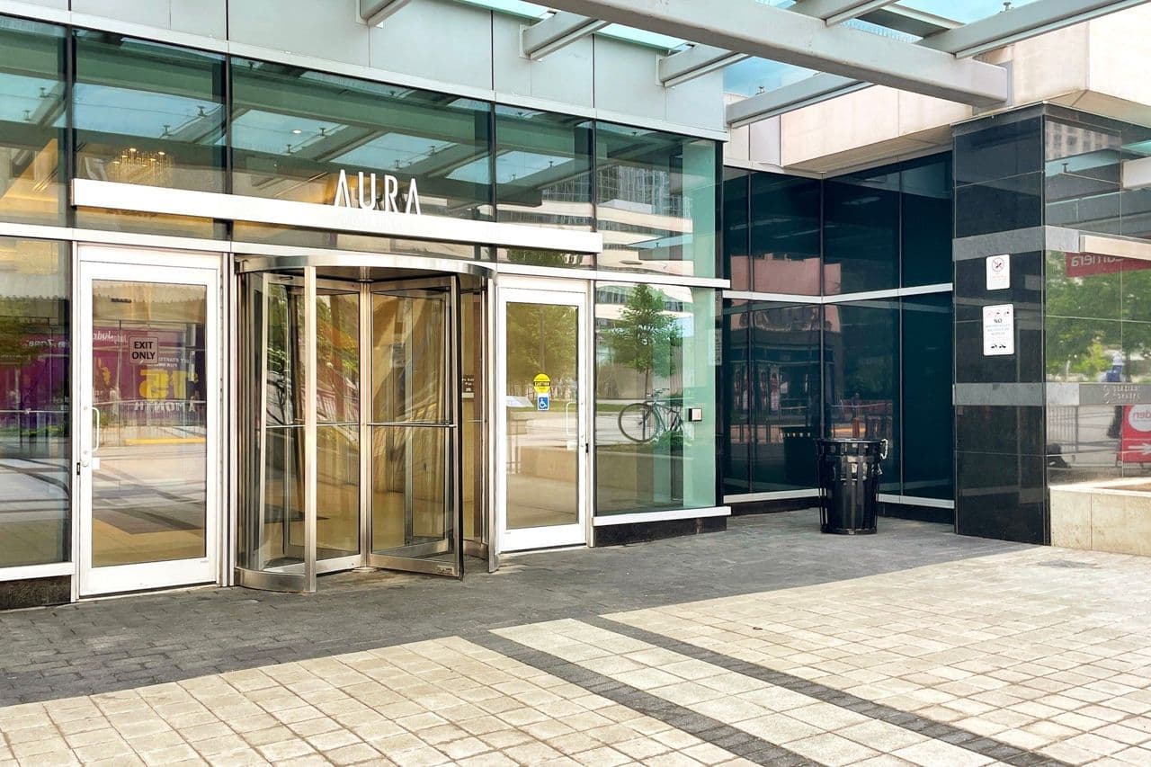 386 Yonge Street 3609, Toronto C01, ON M5B 0A5