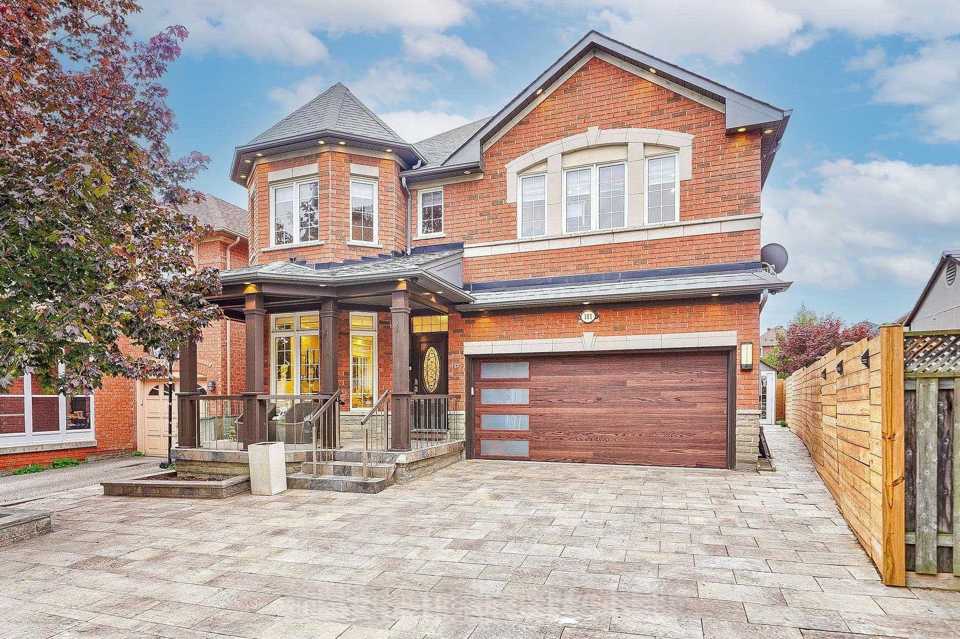 101 Gable Avenue Master Bedroom, Markham, ON L6C 2M2
