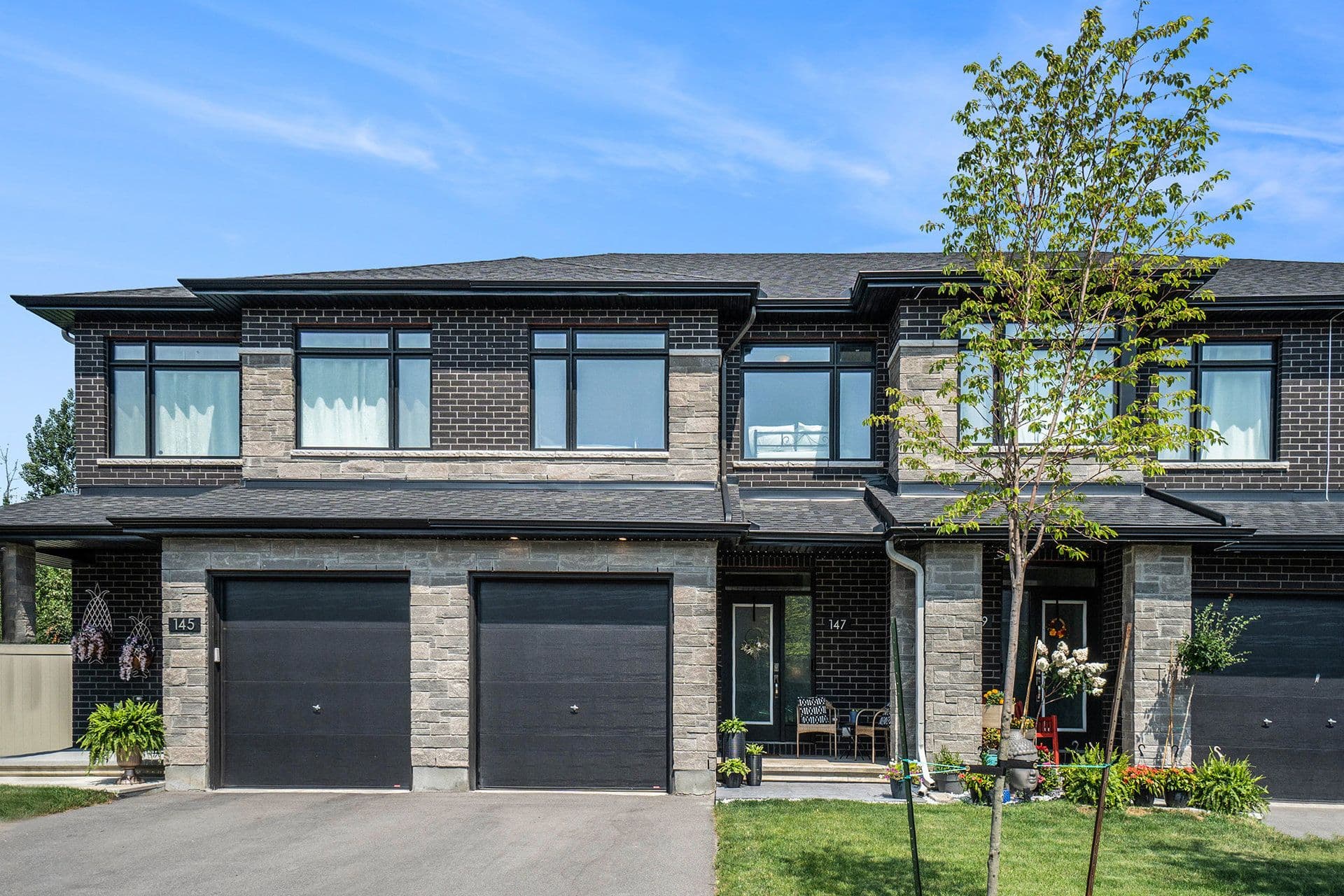 147 Wabikon Crescent, Blossom Park - Airport and Area, ON K1X 0H8