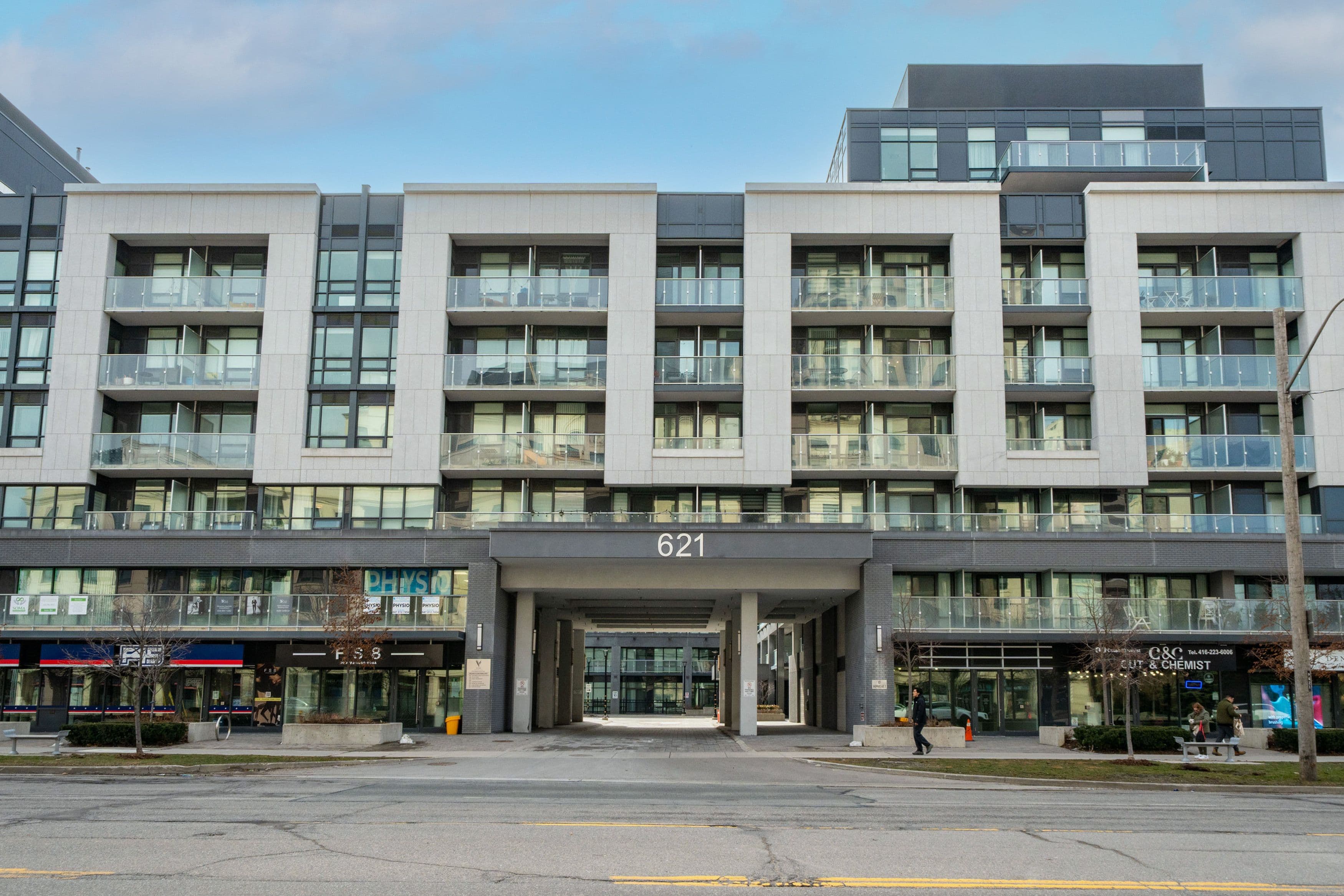 621 Sheppard Avenue E 615, Toronto C15, ON M2K 0G4