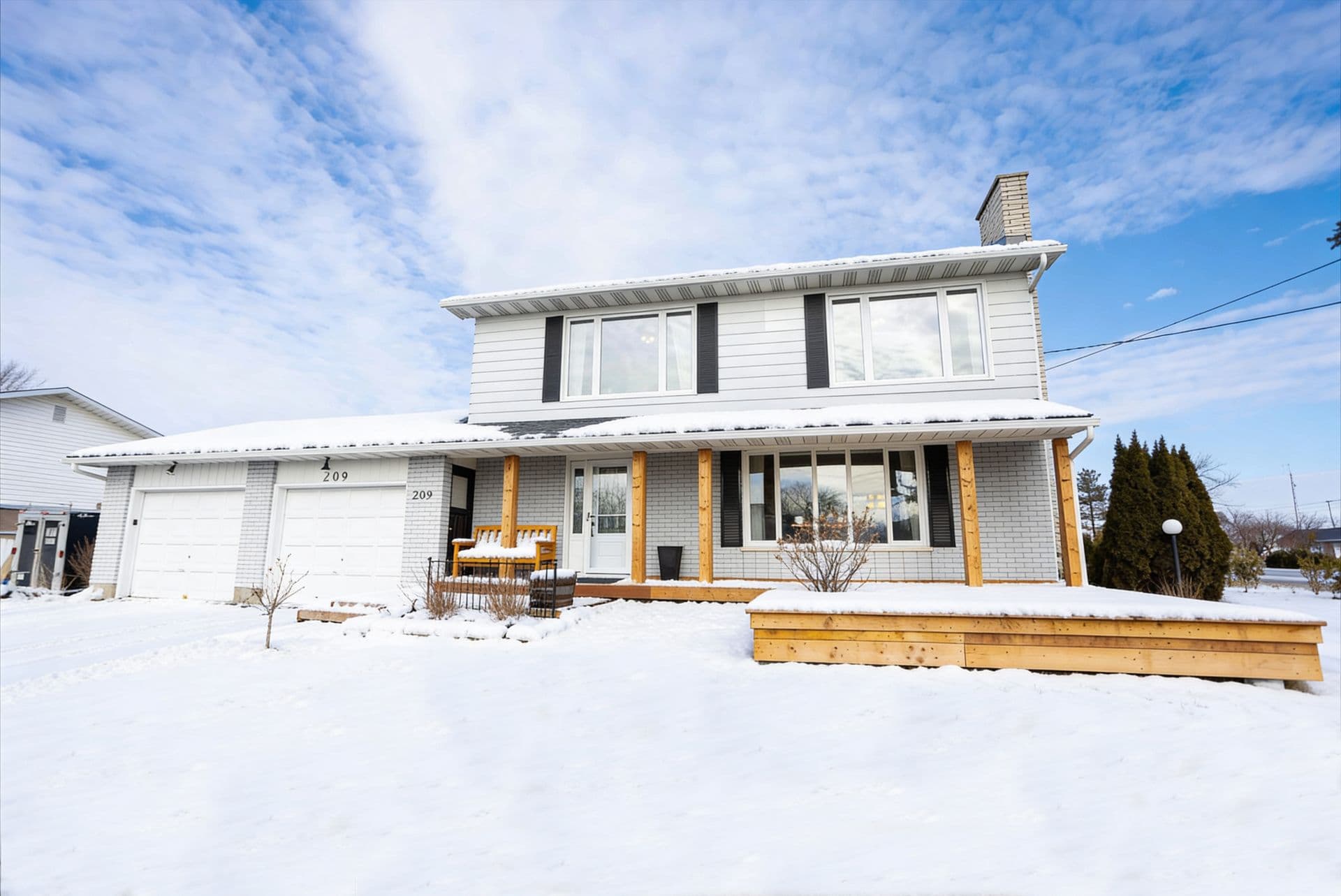 209 QUEEN Street W, North Dundas, ON K0C 1H0