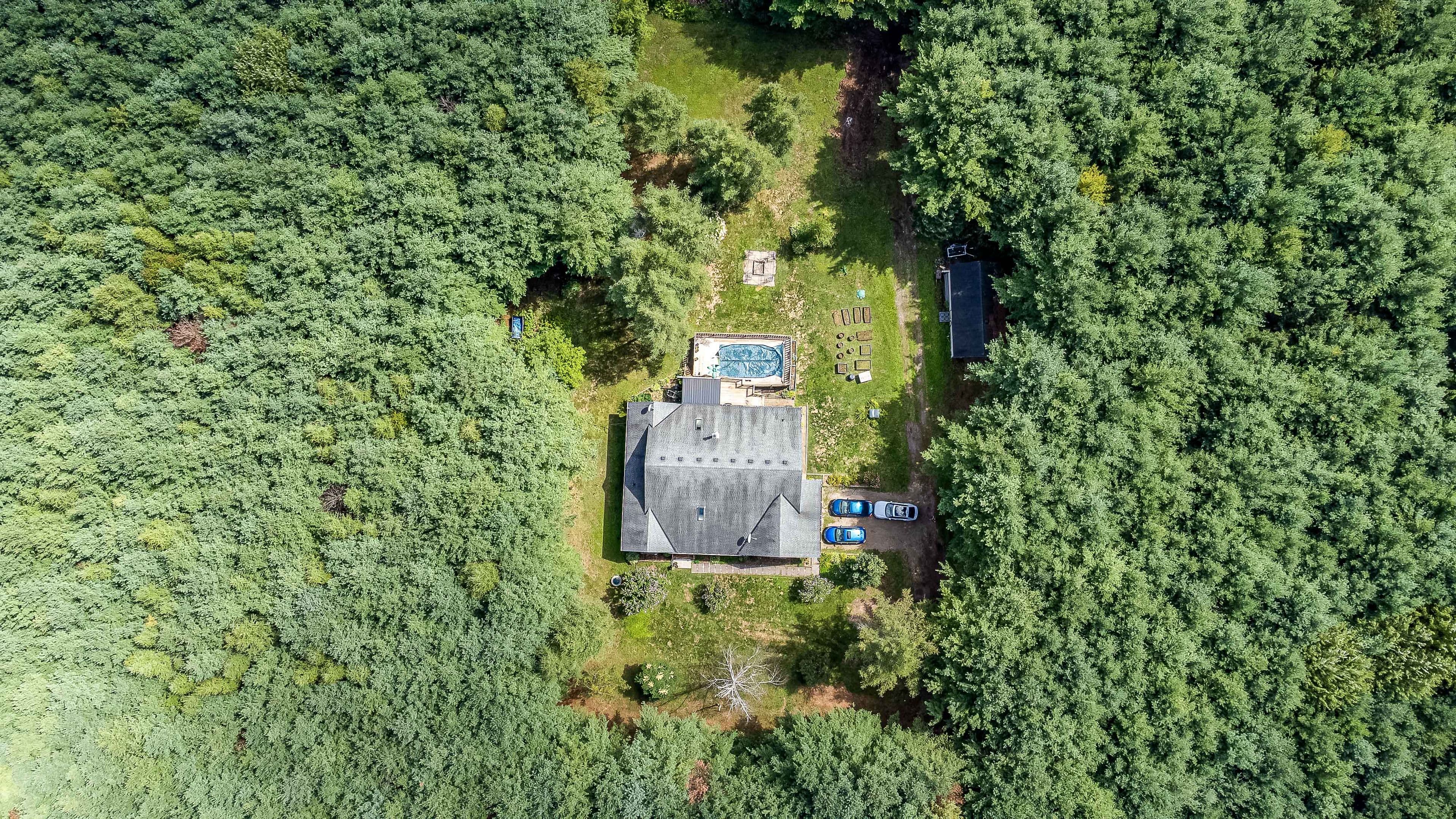 1048 County Rd 28 Road, Norfolk, ON N0E 1G0