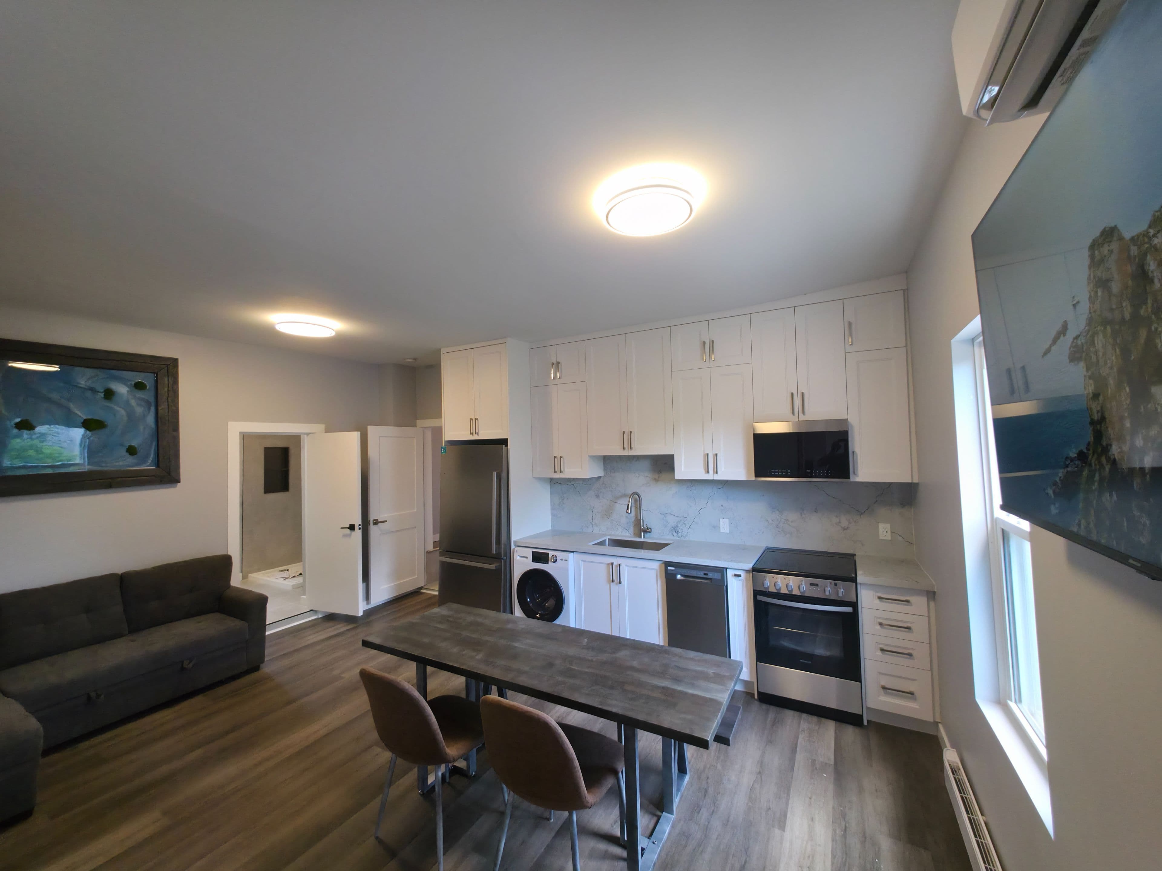 82 Albert Street N 4, Orillia, ON L3V 5K5