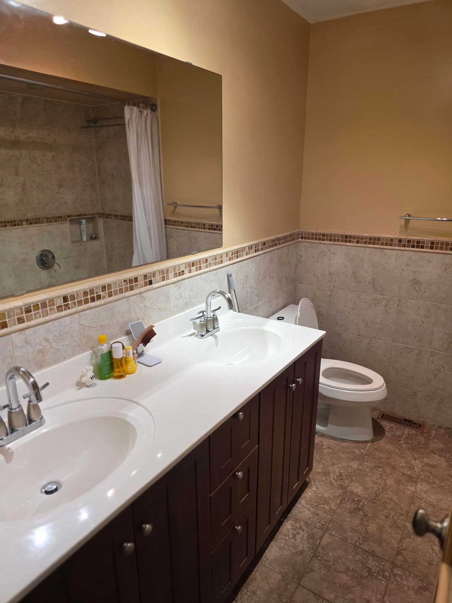 1296 Valerie Crescent W, Oakville, ON L6J 7E5