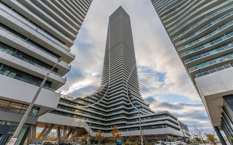 30 Shore Breeze Drive 5601, Toronto W06, ON M8V 0J1