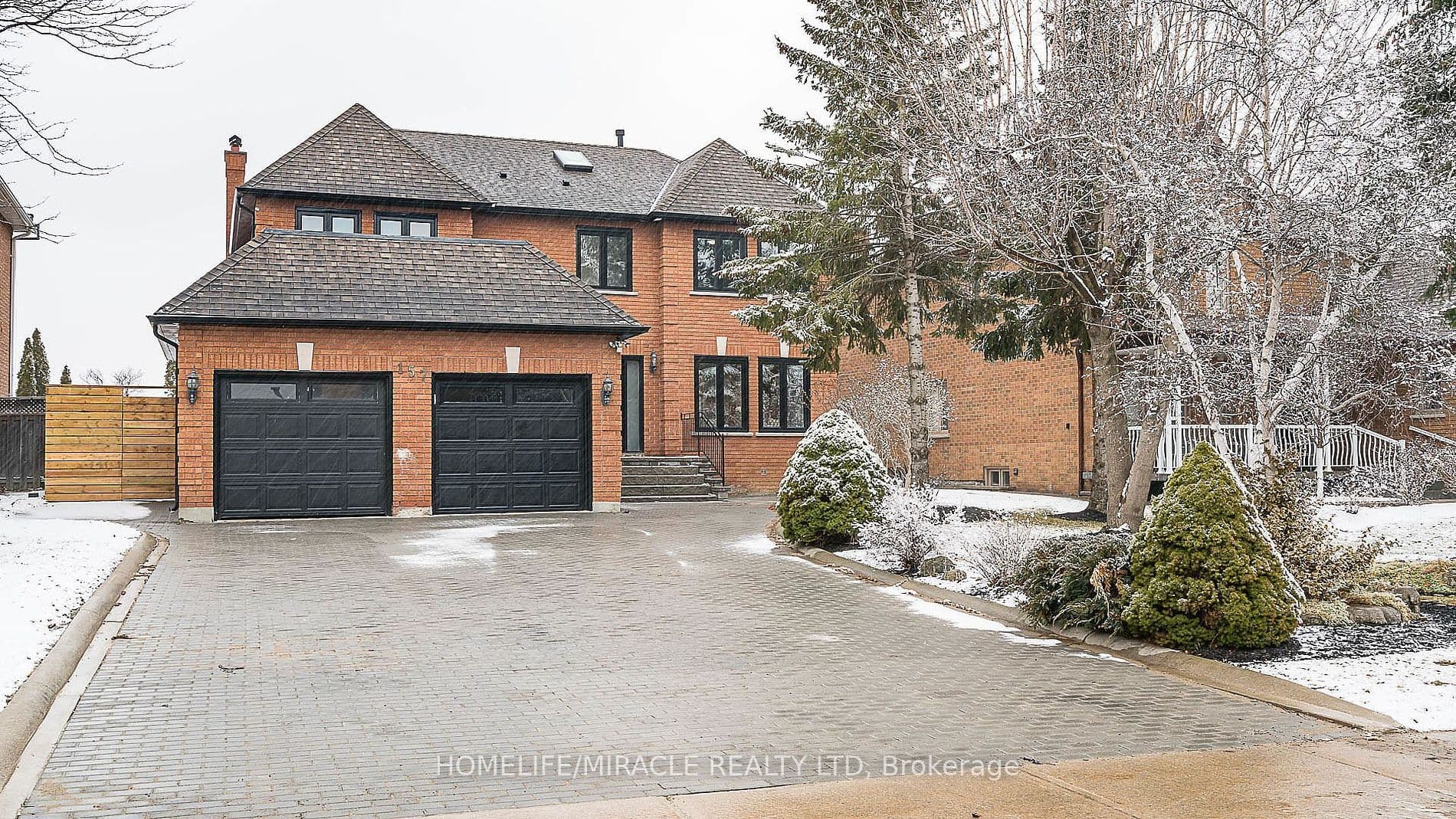 157 Valeria Boulevard Upper, Vaughan, ON L4L 6W4