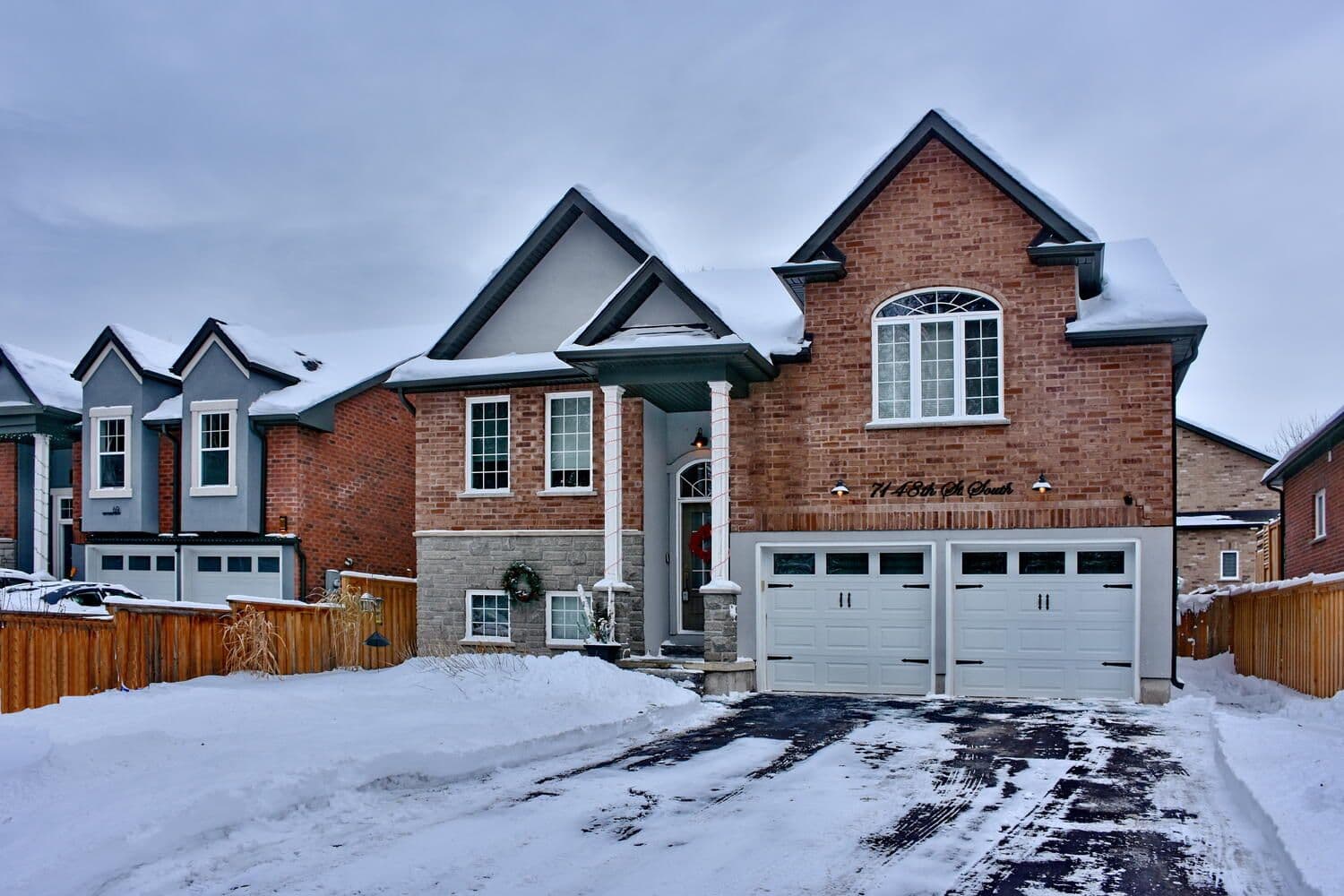 71 48th Street S, Wasaga Beach, ON L9Z 2Z8