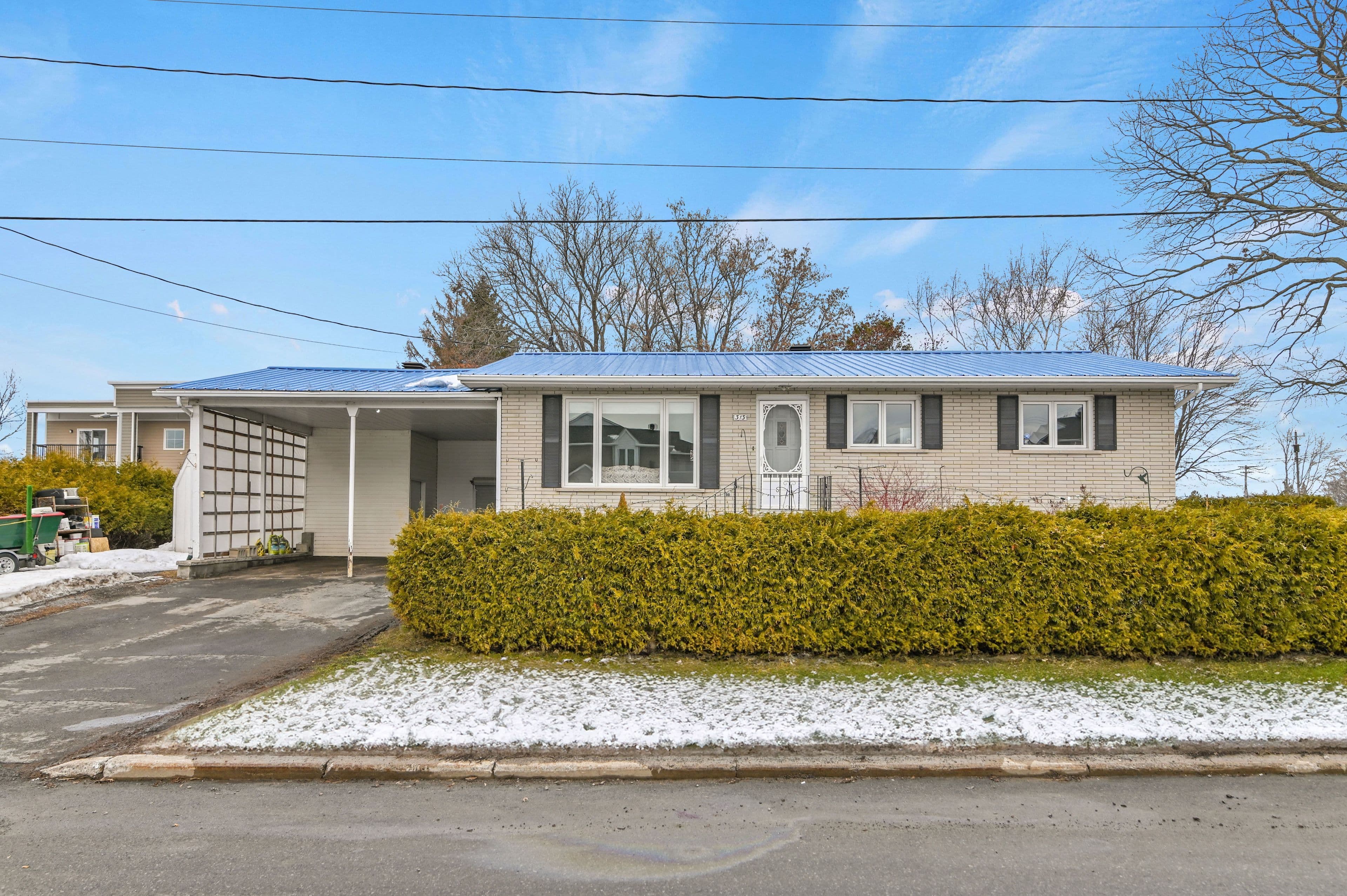 313 Cecile Boulevard W, Hawkesbury, ON K6A 1N7