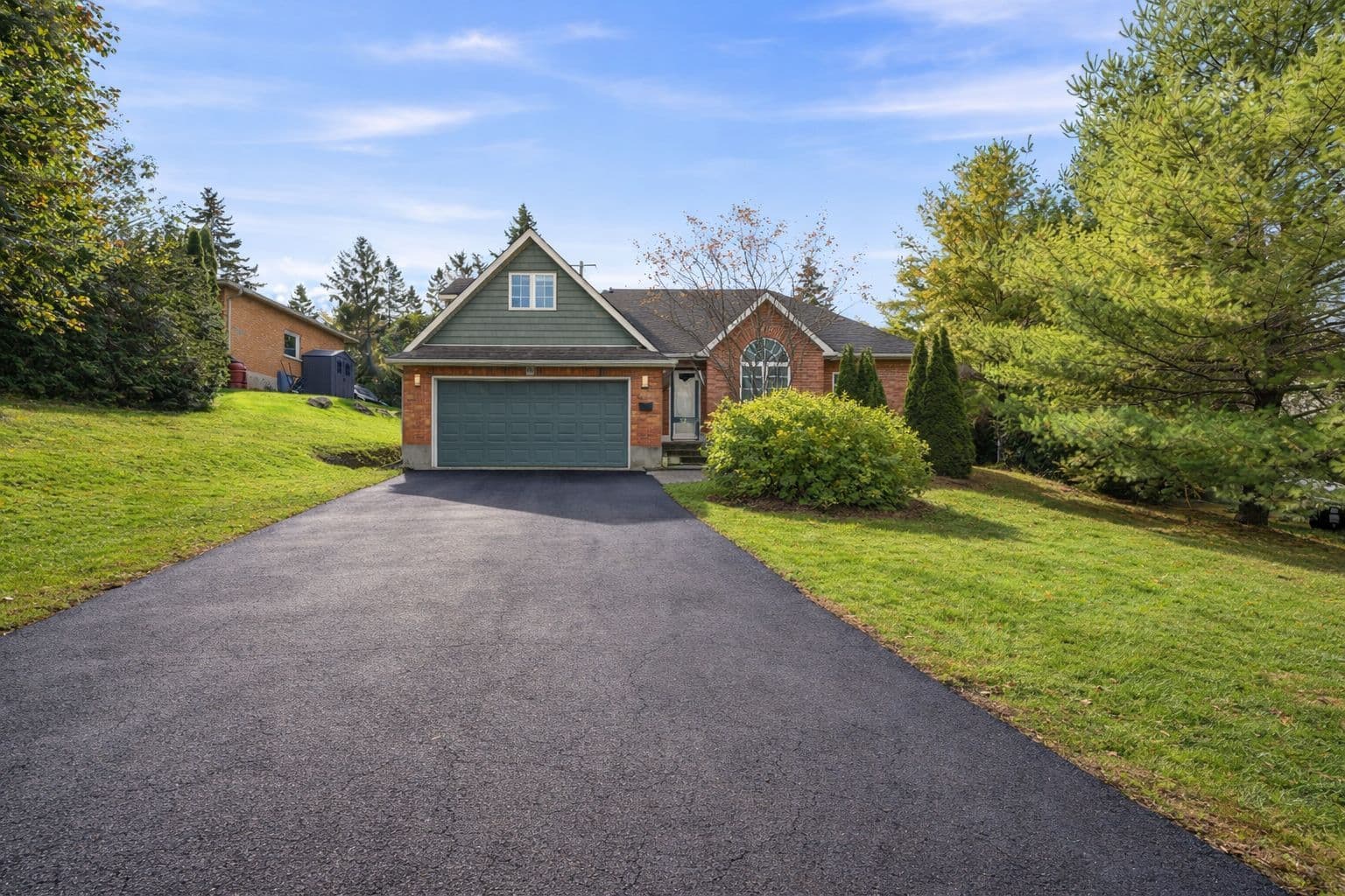 32 Dickinson Court, Centre Wellington, ON N0B 1S0