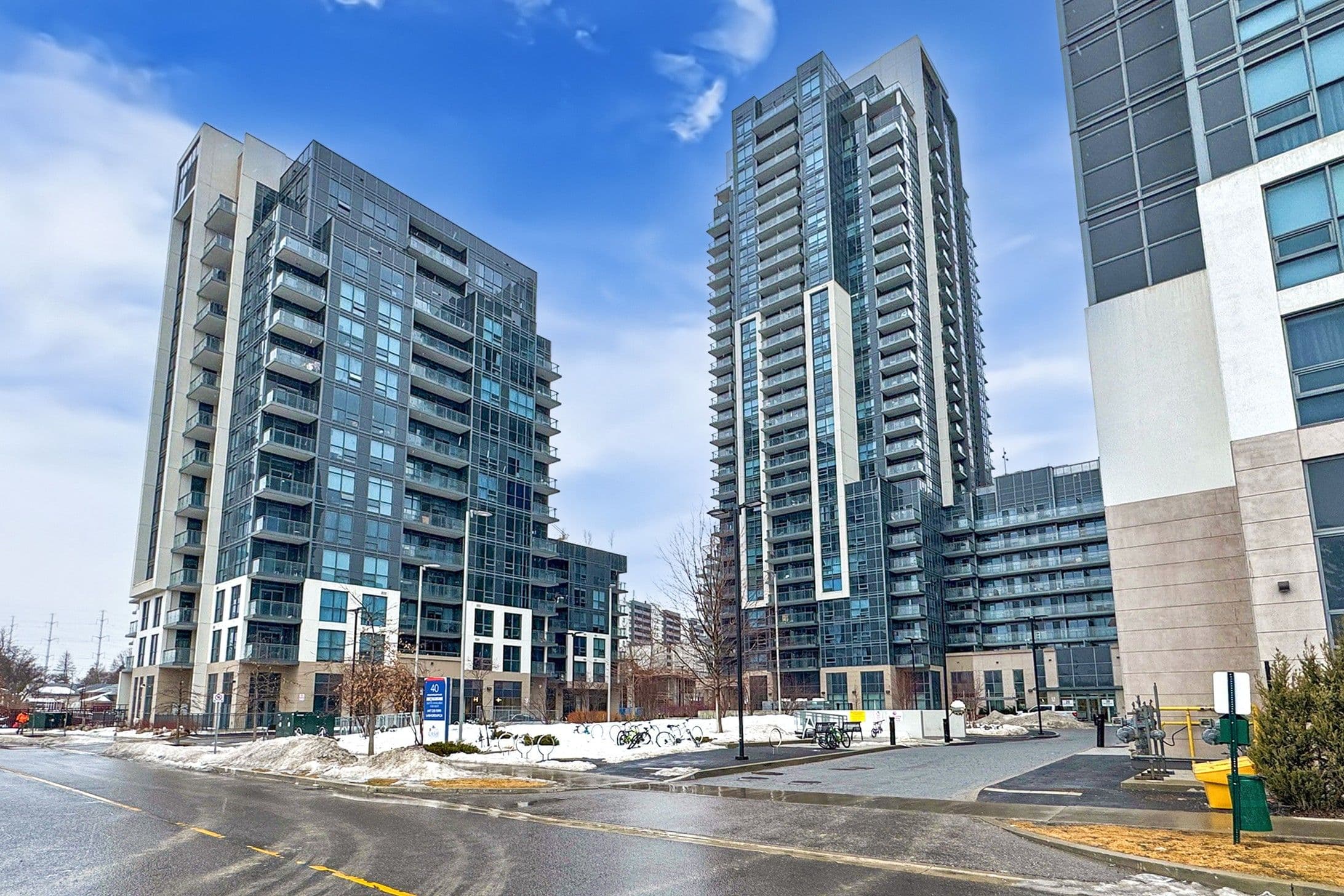 20 Meadowglen Place 1506, Toronto E09, ON M1G 0A9