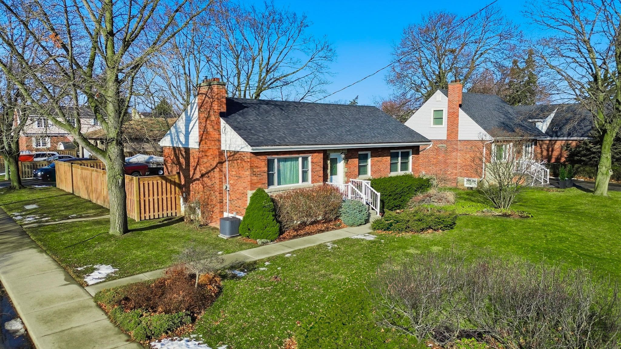 1 Bryant Court, Hamilton, ON L8K 4A9