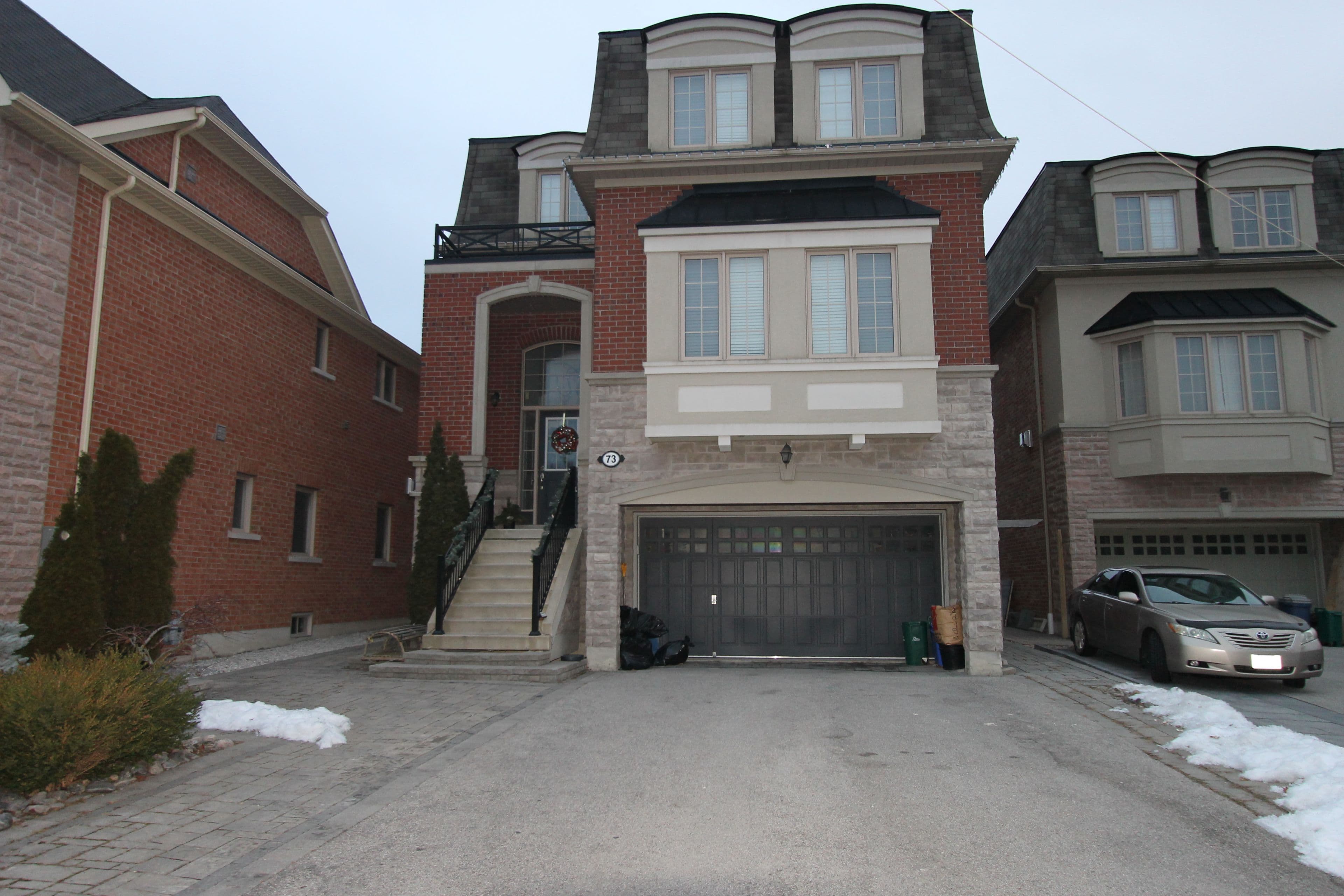 73 Headwater Crescent, Richmond Hill, ON L4E 0T2