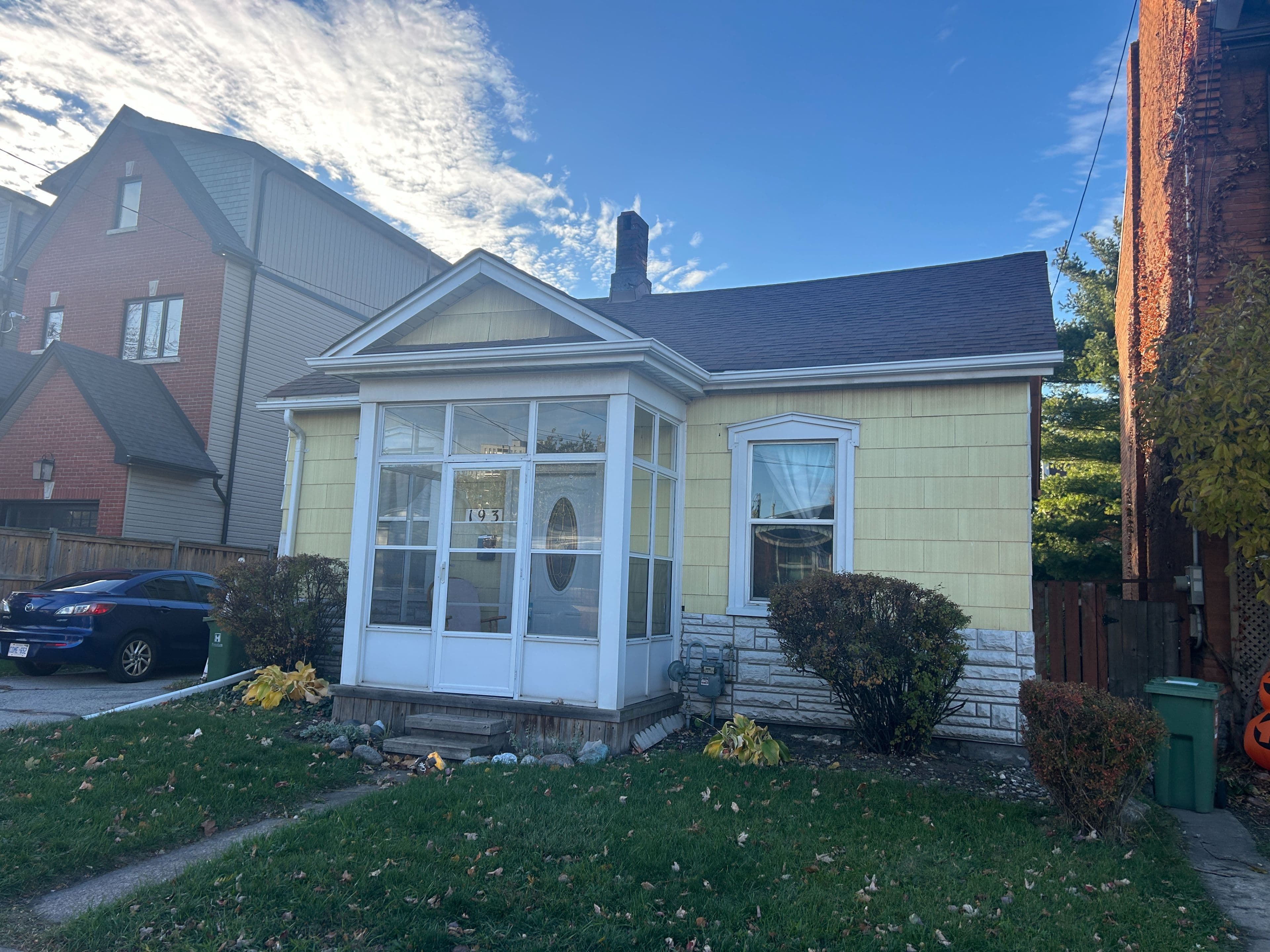 193 Locke Street N, Hamilton, ON L8R 3B1