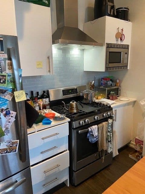 1496 Queen Street W 201, Toronto W01, ON M6K 1M4