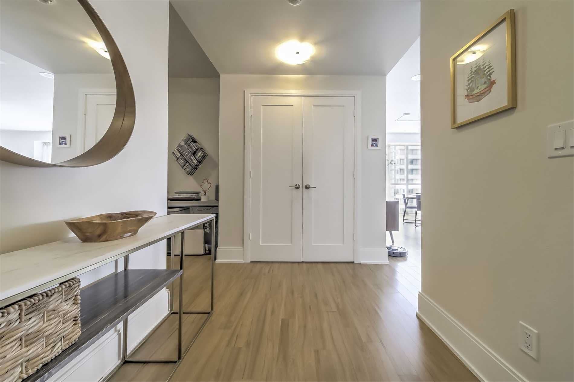 25 Broadway Avenue 1709, Toronto C10, ON M4P 1T7