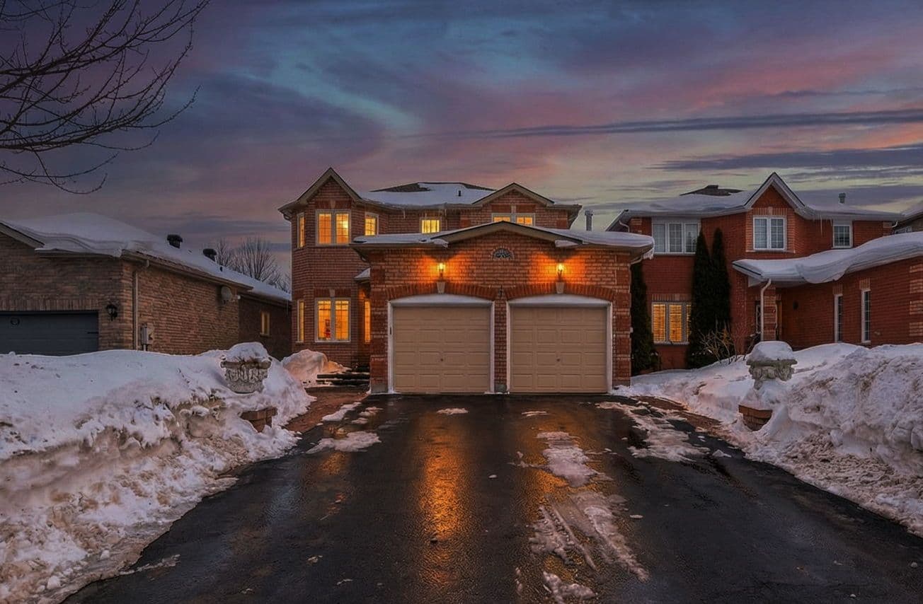 67 Penvill Trail, Barrie, ON L4N 5M8