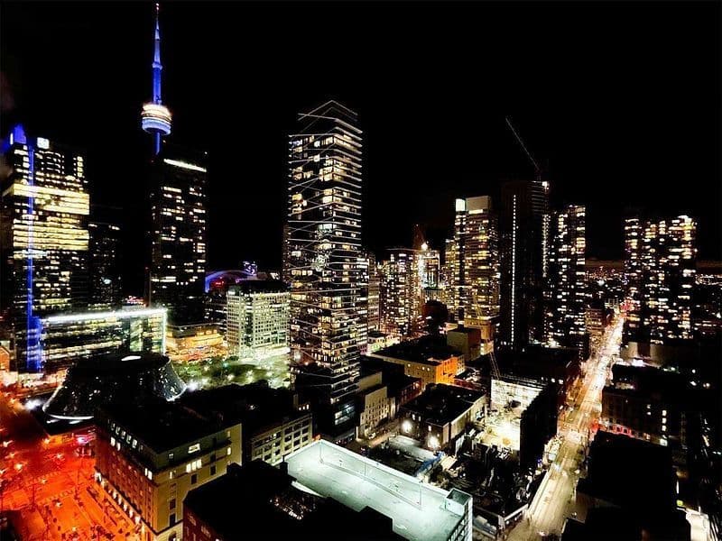 180 University Avenue 4809, Toronto C01, ON M5H 0A2