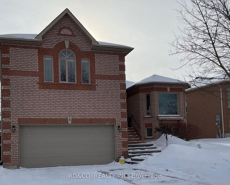 6 Depeuter Crescent, Bradford West Gwillimbury, ON L3Z 3A4